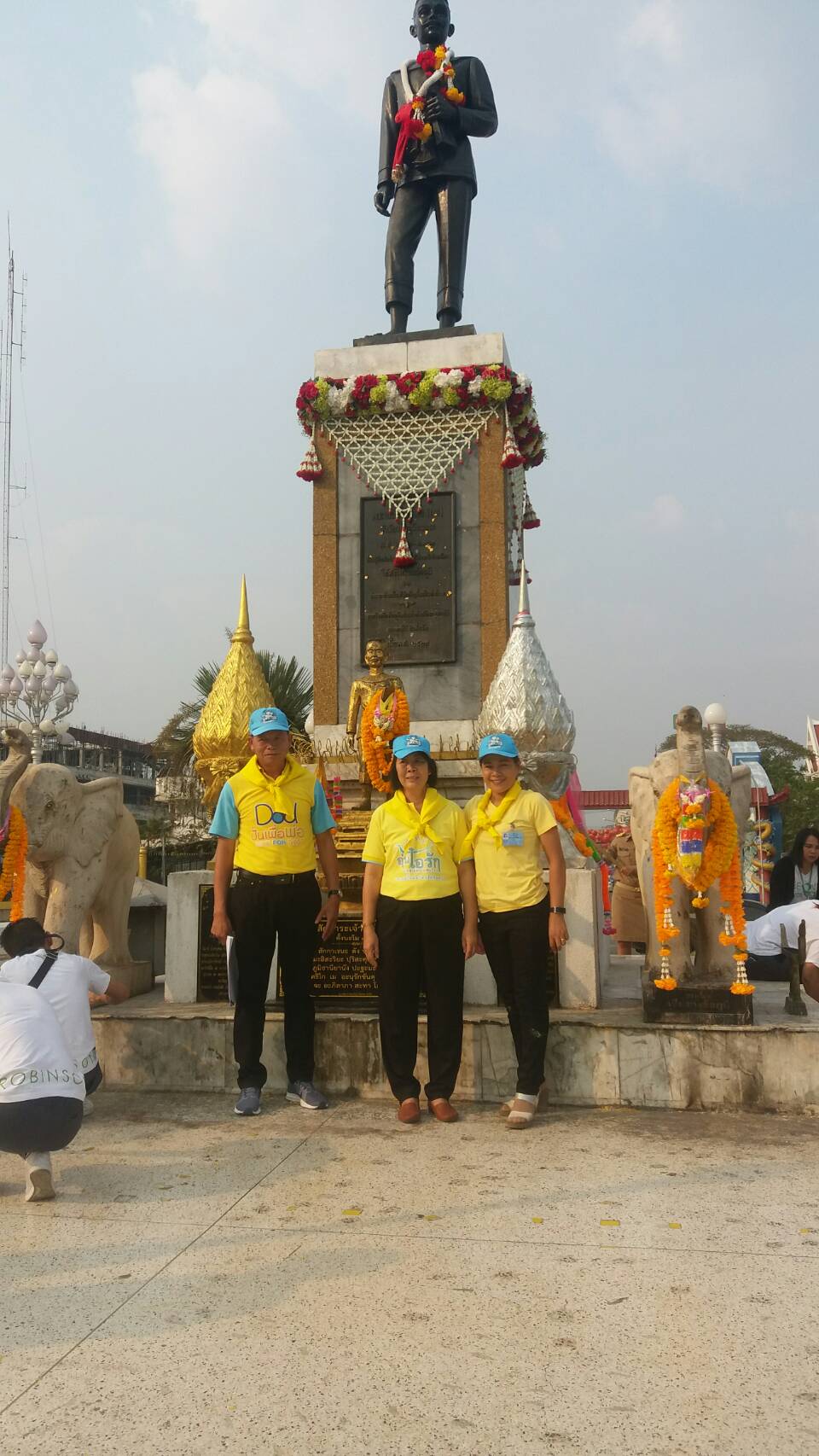 โครงการจิตอาสา “เราทำความดี ด้วยห้วใจ” กิจกรรมสาธารณประโยชน์ด้วยการทำความสะอาดบริเวณโดยรอบอนุสาวรีย์เจ้าพ่อพญาแล
