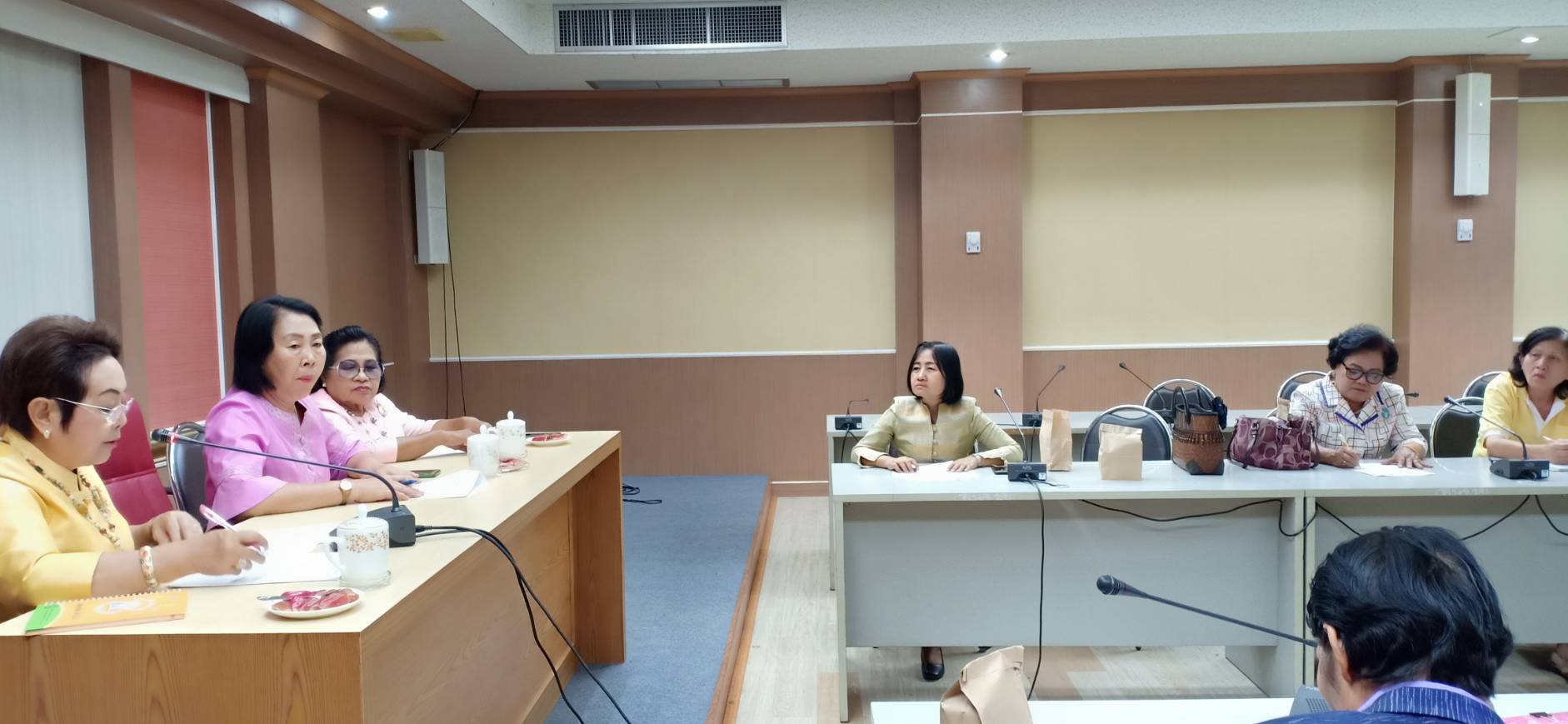 การประชุมคณะกรรมการพัฒนาสตรีจังหวัดชัยภูมิ เพื่อเตรียมการจัดงานวันสตรีสากล ประจำปี 2562