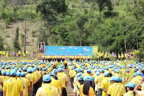 @ชัยภูมิ#จังหวัดชัยภูมิ รวมพลังจิตอาสาพระราชทาน กว่า 5,000 คน ร่วมกิจกรรมบำรุงรักษา “ป่ารักษ์น้ำโล่ใหญ่ชัยภูมิ” ตามโครงการ “1 จังหวัด 1 สวนสาธารณะเฉลิมพระเกียรติ” จ.ชัยภูมิ