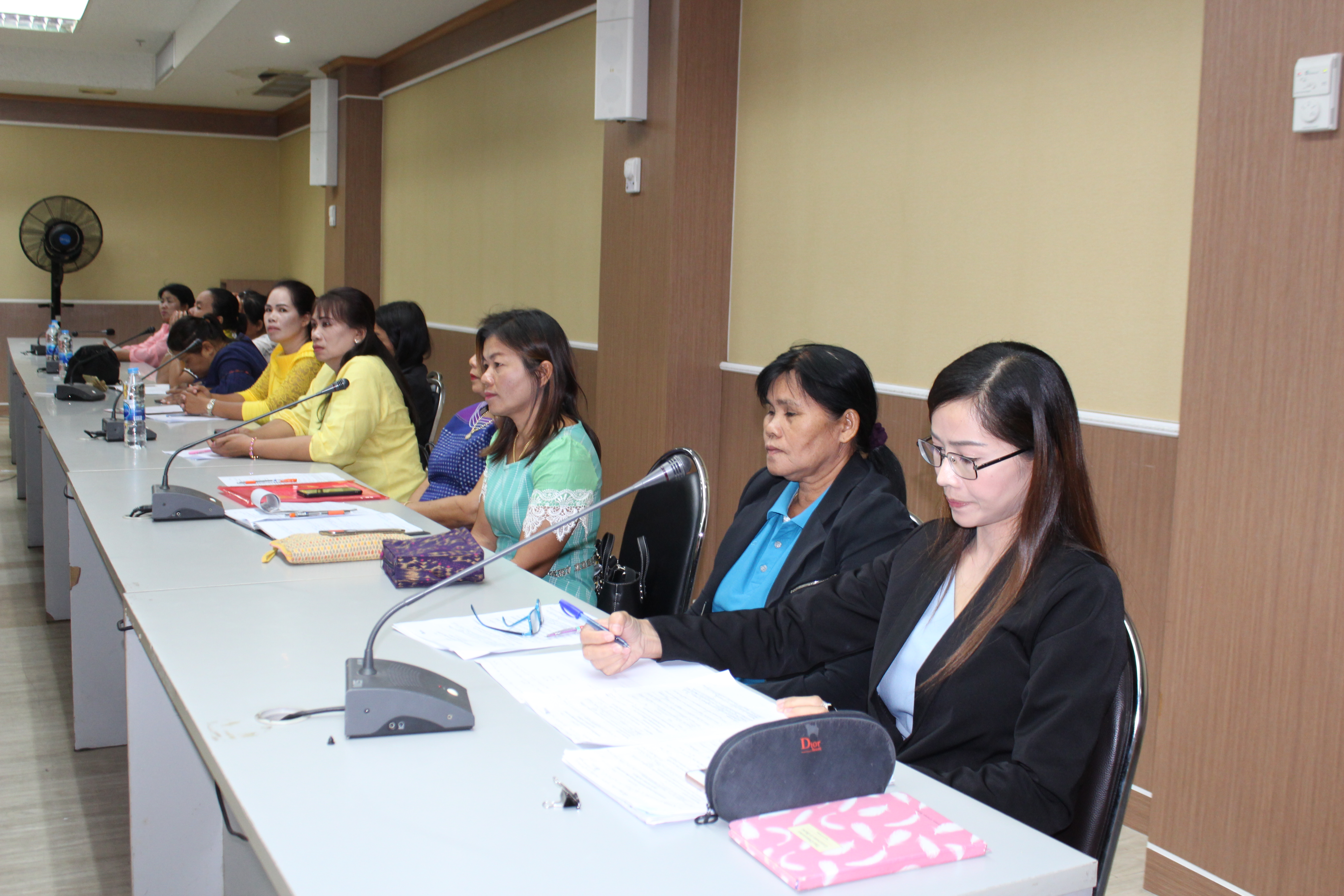 @ ชัยภูมิ#ประชุมคณะอนุกรรมการบริหารกองทุนพัฒนาบทบาทสตรีระดับจังหวัด จังหวัดชัยภูมิ ครั้งที่ 8/2562