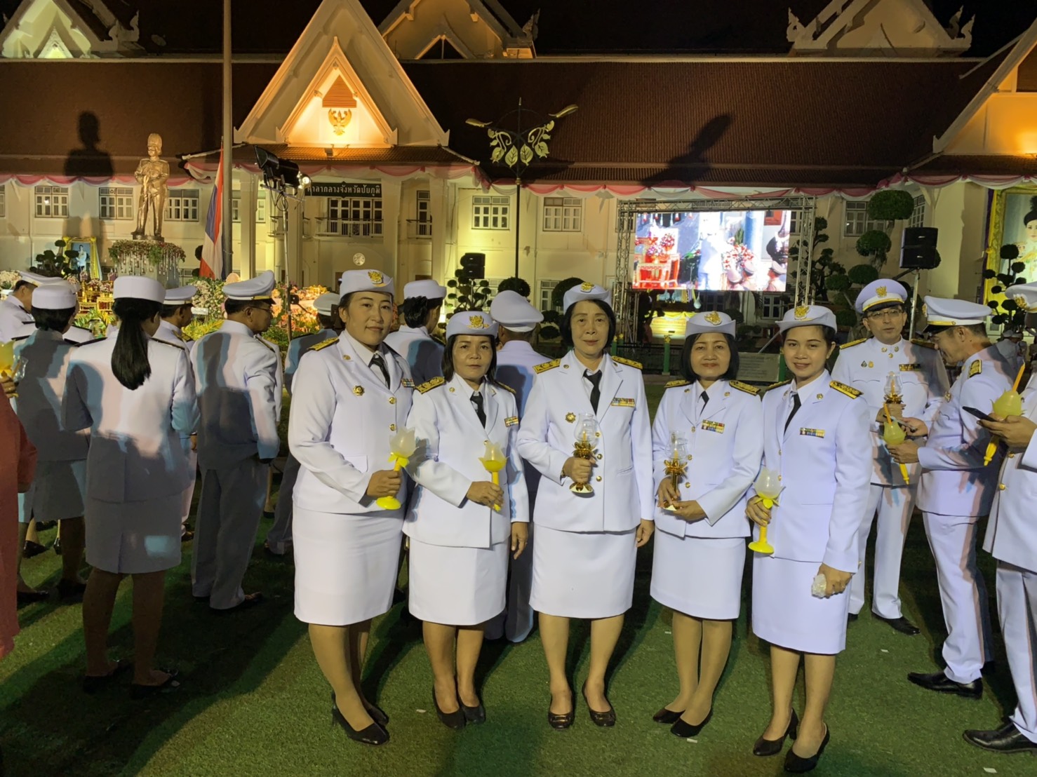 @ชัยภูมิเมืองแห่งความสุข # สำนักงานพัฒนาชุมชนจังหวัดชัยภูมิ ร่วมพิธีบำเพ็ญกุศลและพิธีน้อมรำลึกเนื่องในวันคล้ายวันสวรรคตพระบาทสมเด็จพระจุลจอมเกล้าเจ้าอยู่หัว