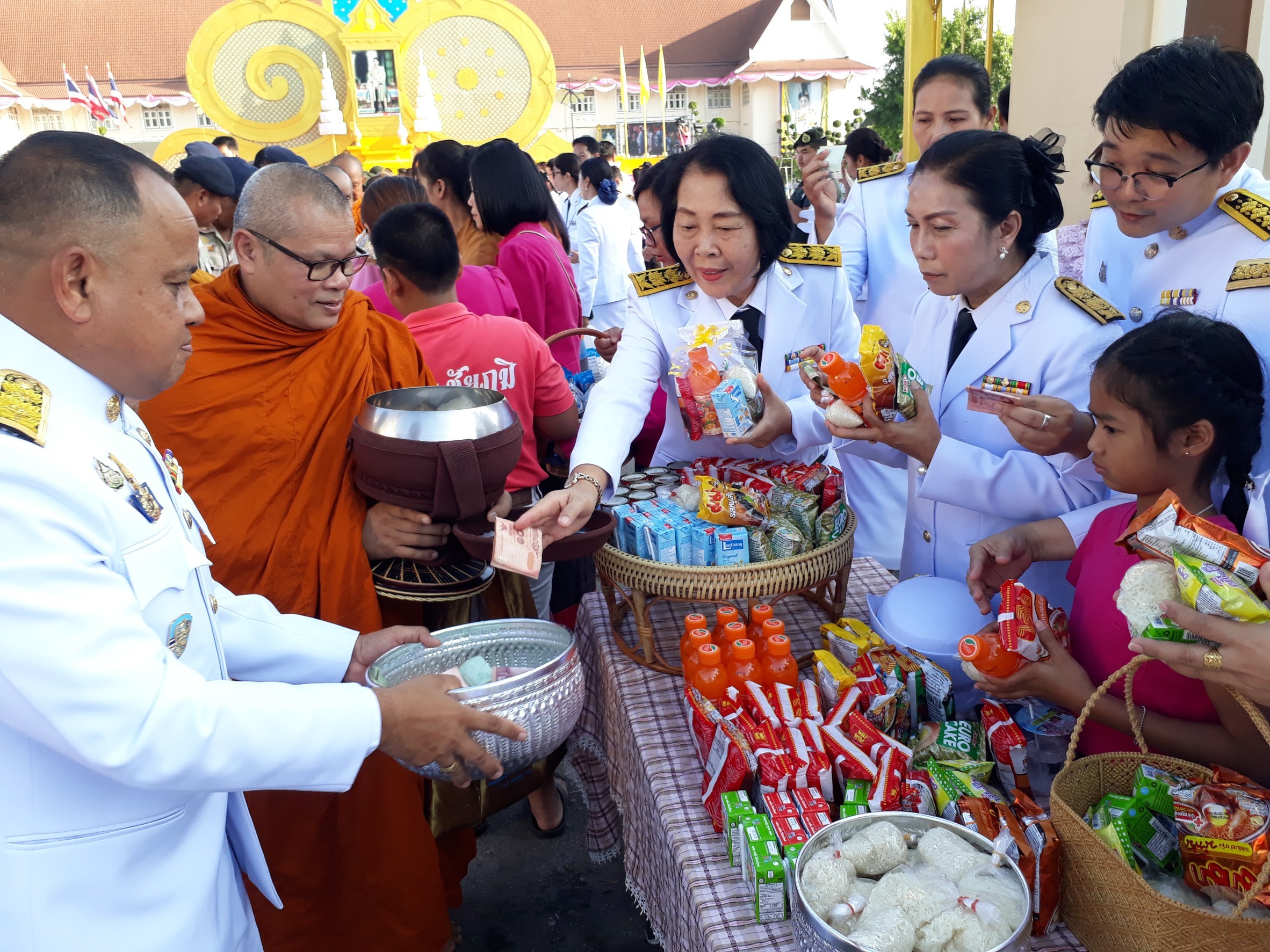 @ชัยภูมิเมืองแห่งความสุข # สำนักงานพัฒนาชุมชนจังหวัดชัยภูมิ ร่วมพิธีบำเพ็ญกุศลและพิธีน้อมรำลึกเนื่องในวันคล้ายวันสวรรคตพระบาทสมเด็จพระจุลจอมเกล้าเจ้าอยู่หัว
