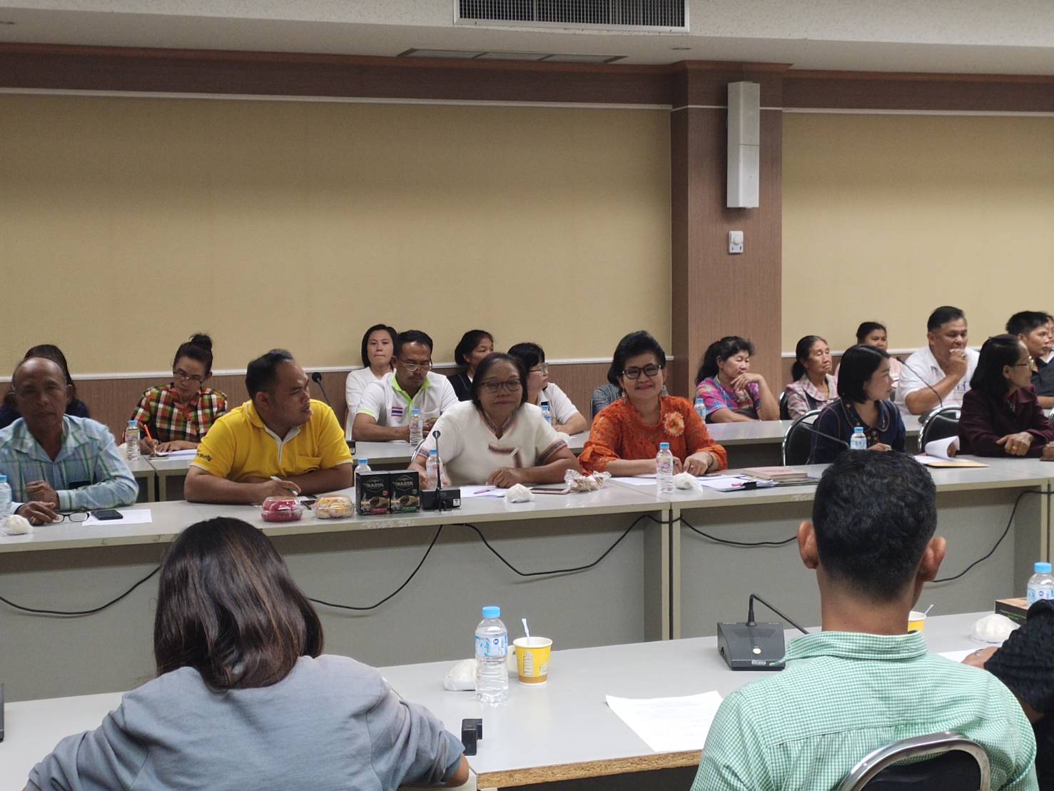 @ชัยภูมิเมืองแห่งความสุข #พช.ชัยภูมิ จัดประชุมการจำหน่ายสินค้า OTOP ในระบบ E-commerce จังหวัดชัยภูมิ ปีงบประมาณ 2563