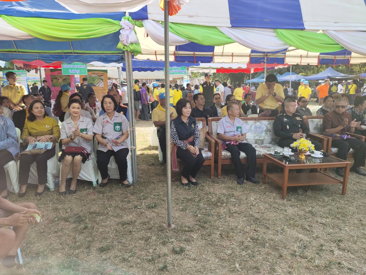 @ชัยภูมิเมืองแห่งความสุข #พจ.ชัยภูมิ ร่วมออกหน่วยบริการเคลื่อนที่