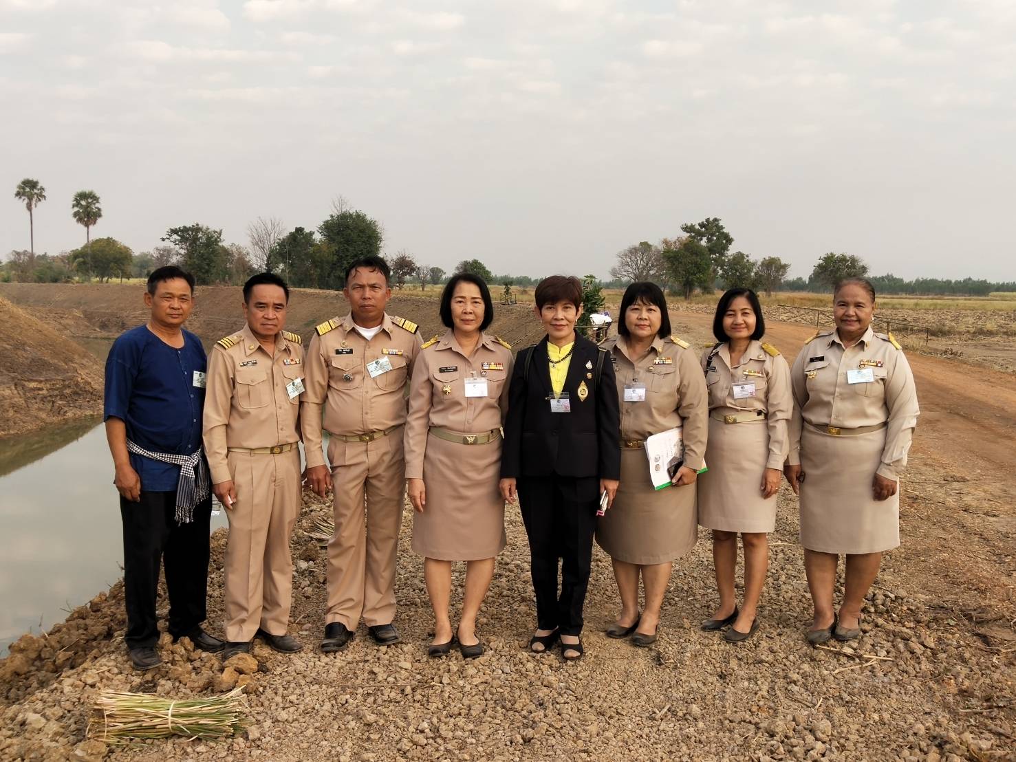 พัฒนาการจังหวัดชัยภูมิ นำทีมเจ้าหน้าที่พัฒนาชุมชนร่วมให้การต้อนรับ พลเอกประยุทธ์ จันโอชา นายกรัฐมนตรี