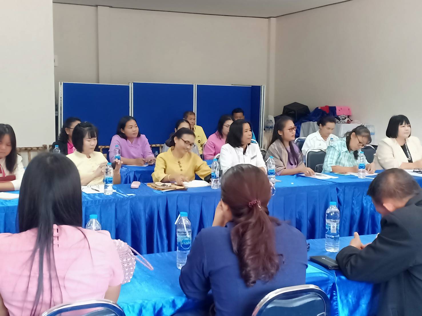 นางอัจฉรา  เคียงวิมลรัตน์ พัฒนาการจังหวัดชัยภูมิ เข้าร่วมประชุมเพื่อเตรียมความพร้อมและหารือแนวทางการจัดกิจกรรมในงานประจำปีเจ้าพ่อพญาแล ประจำปี 2563