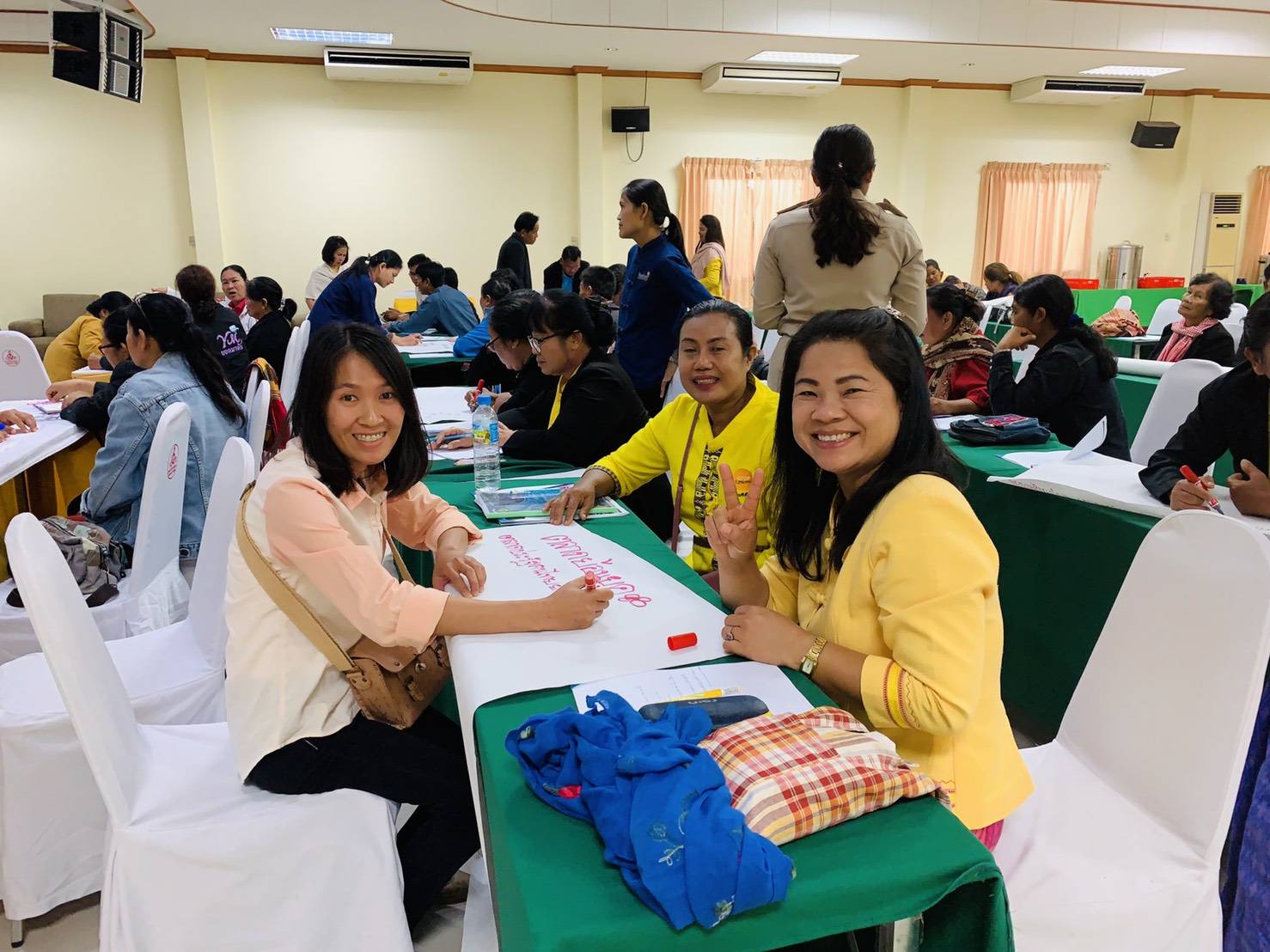 นางอัจฉรา เคียงวิมลรัตน์ พัฒนาการจังหวัดชัยภูมิ เป็นประธานในพิธีเปิดโครงการตลาดประชารัฐคนไทยยิ้มได้(ตลาดขยายผล) และมอบนโยบายเกี่ยวกับแนวทางการดำเนินงานตลาดประชารัฐคนไทยยิ้มได้ 