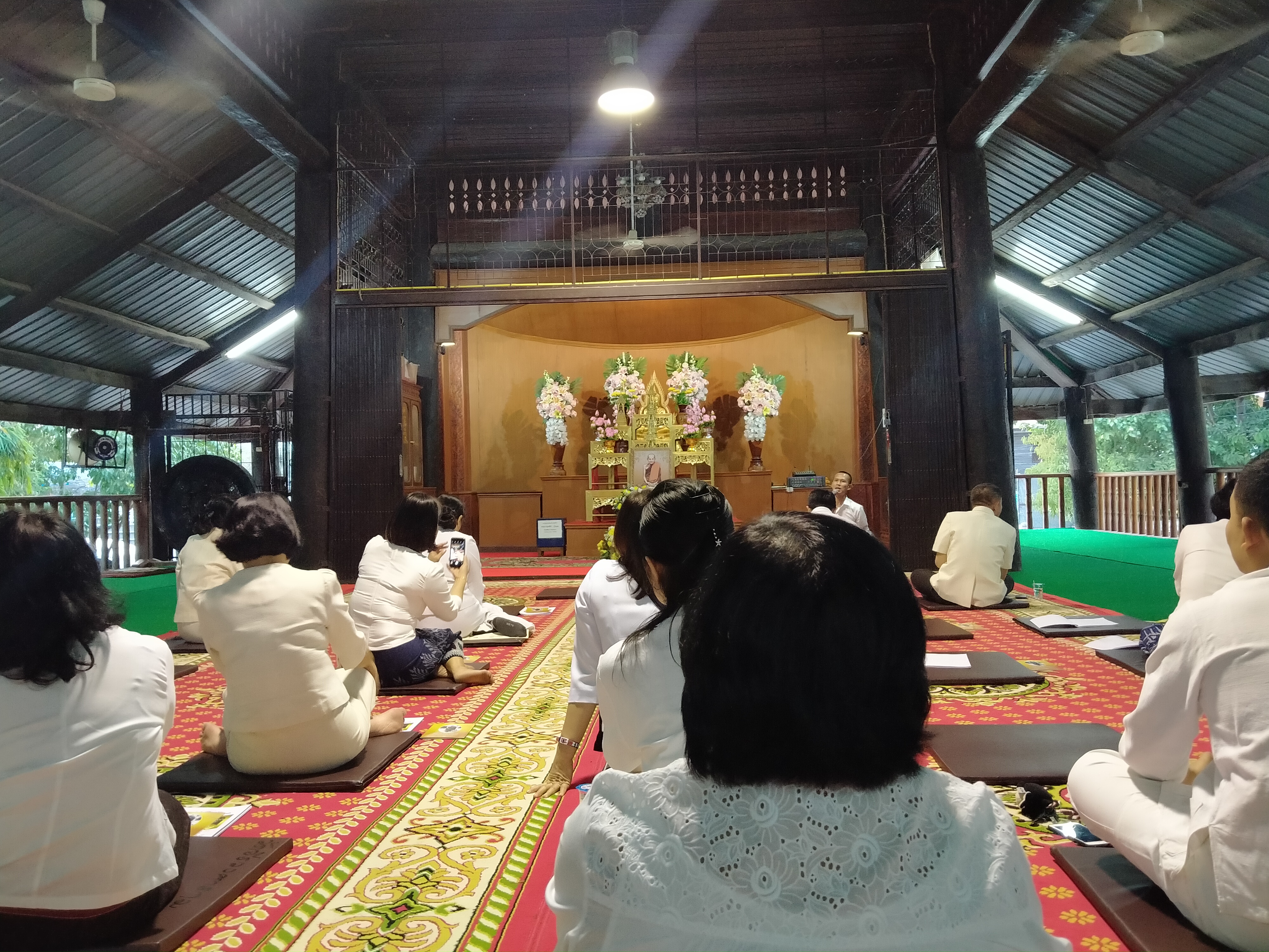 พช.ชัยภูมิ ร่วมเจริญภาวนาเนื่องในวาระครบ150ปี ชาตกาลฯ พระอาจารย์มั่น ภูริทัตโต