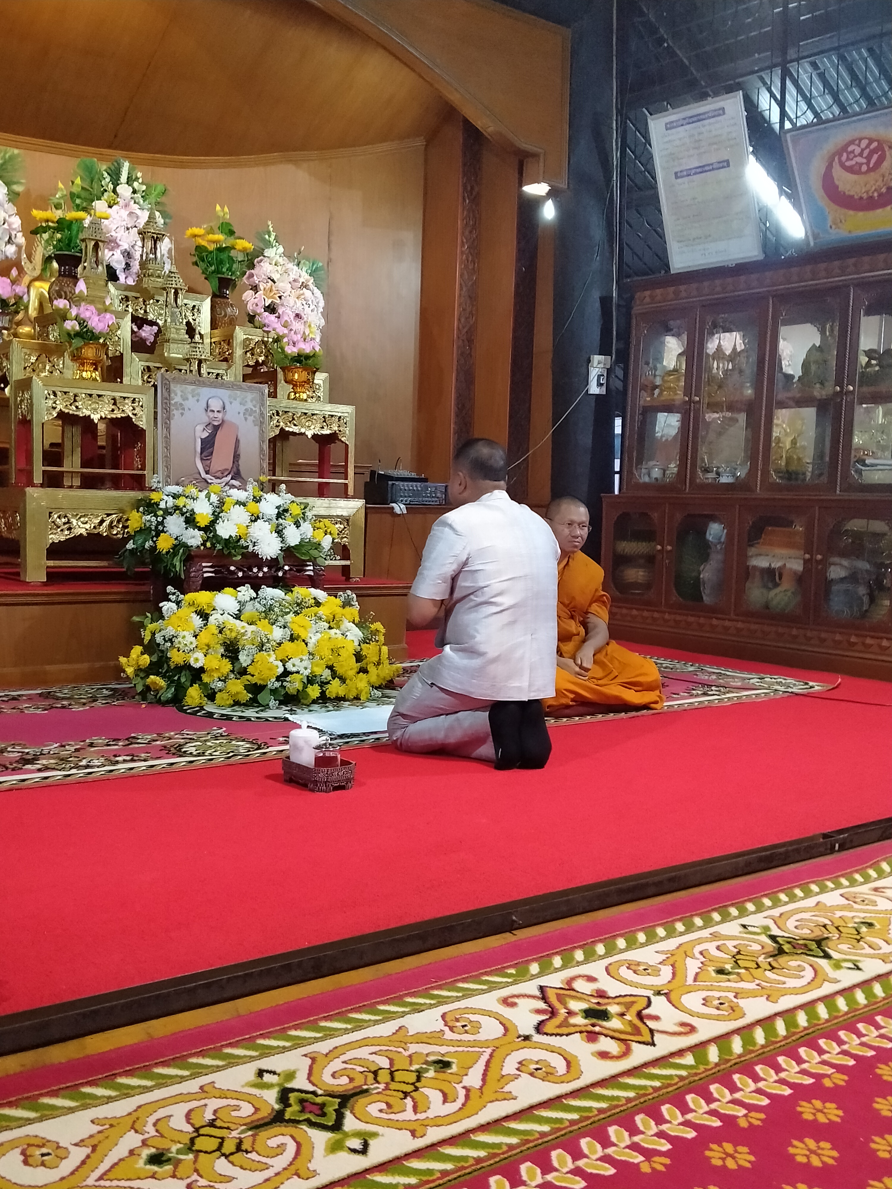 พช.ชัยภูมิ ร่วมเจริญภาวนาเนื่องในวาระครบ150ปี ชาตกาลฯ พระอาจารย์มั่น ภูริทัตโต