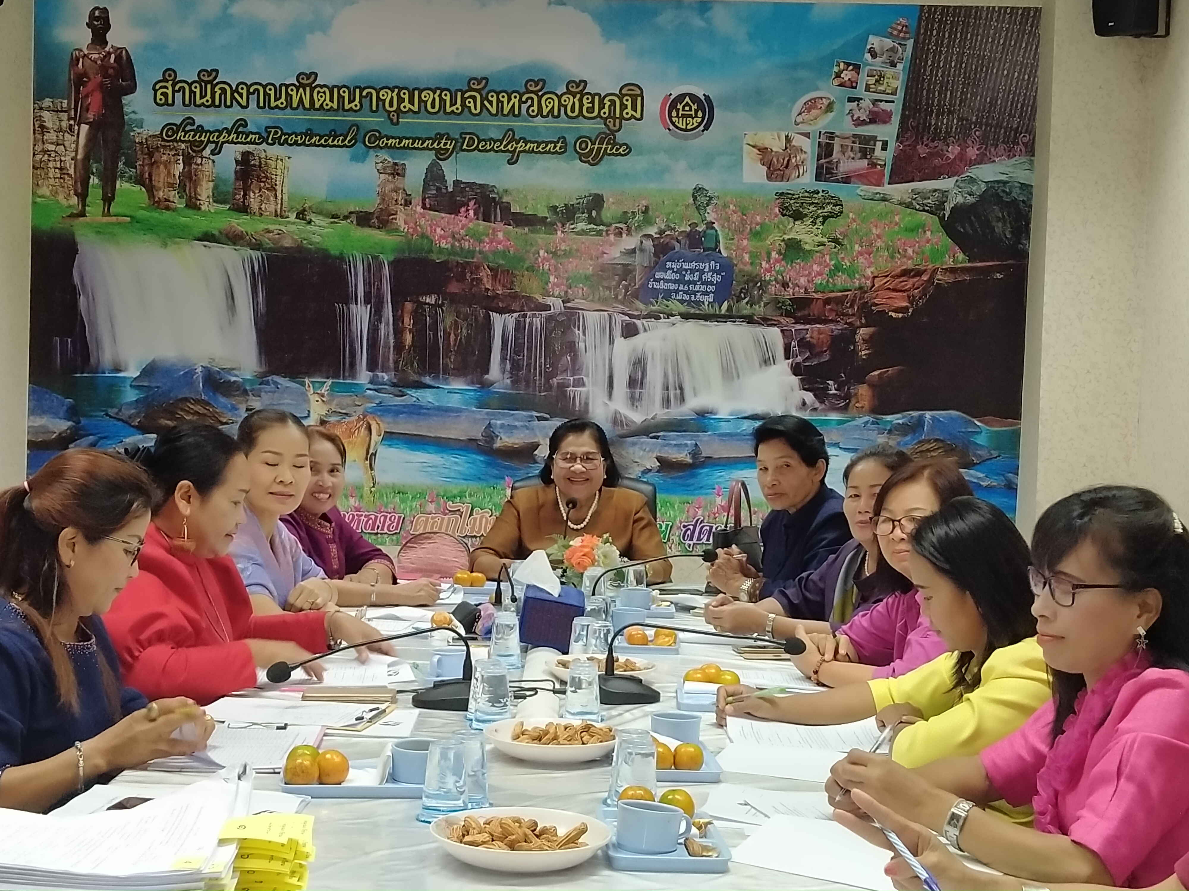 จ.ชัยภูมิ ประชุมคณะทำงานขับเคลื่อนการดำเนินงานกองทุนพัฒนาบทบาทสตรีระดับจังหวัด ครั้งที่1/2563