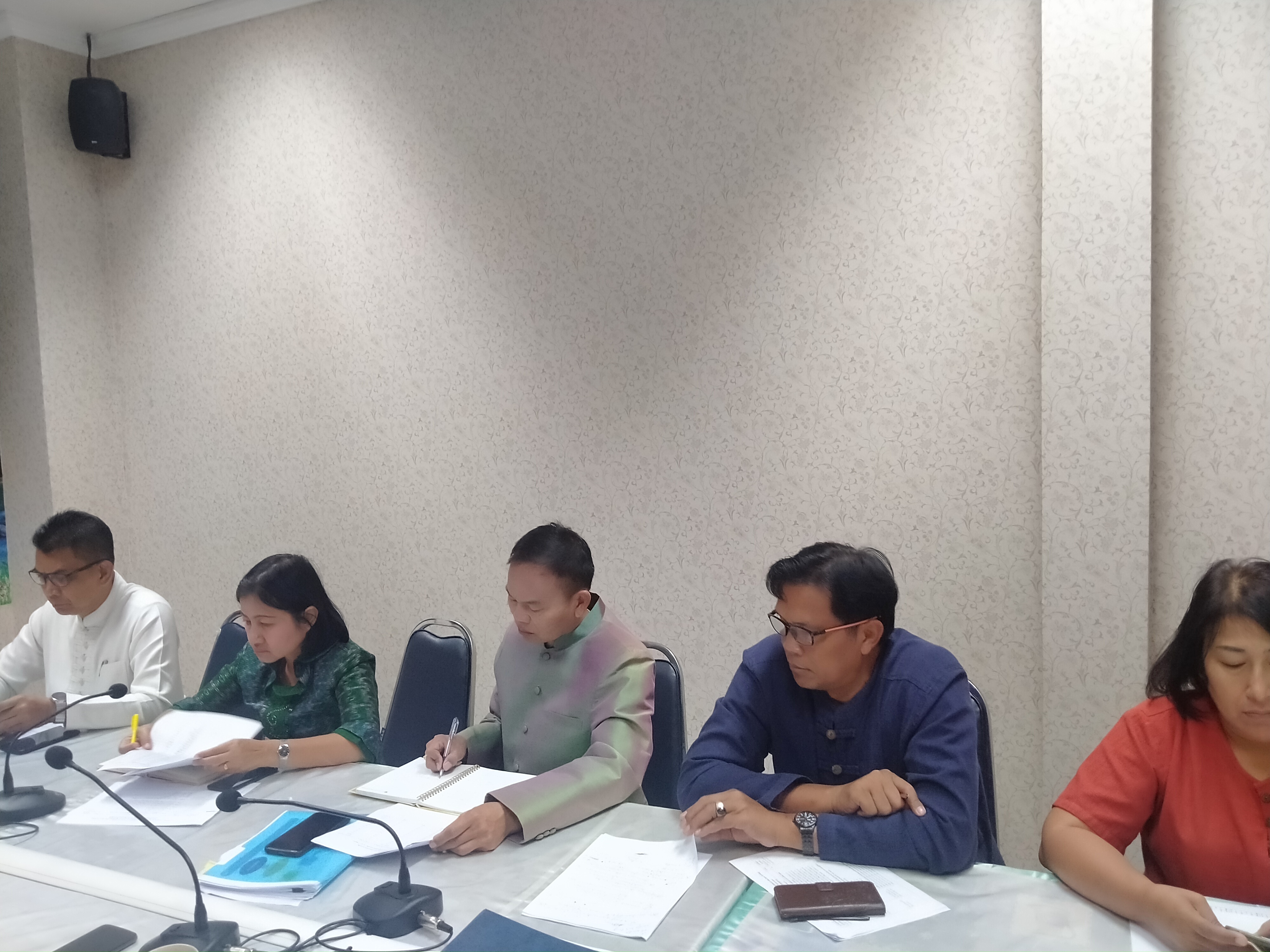 พช.ชัยภูมิ ประชุมหัวหน้ากลุ่มงานฯหัวหน้าฝ่าย และเจ้าหน้าที่พัฒนาชุมชน ครั้งที่1/2563