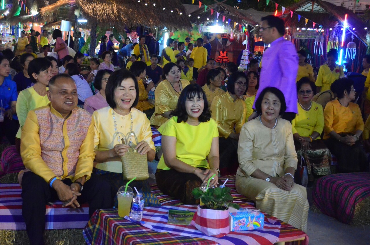เปิดอย่างยิ่งใหญ่กิจกรรม “เที่ยว ชิม ช๊อป OTOP วิถีไทย@ชัยภูมิ”