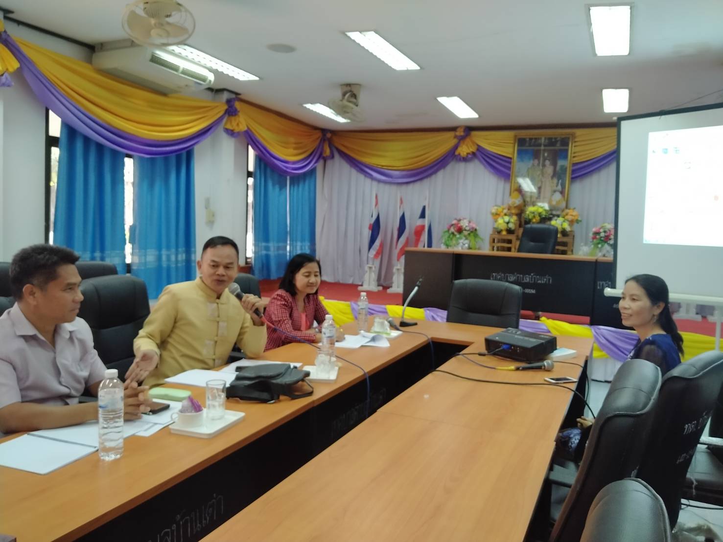 พช.ชัยภูมิ แลกเปลี่ยนเรียนรู้การจัดเก็บและใช้ข้อมูลเพื่อการพัฒนาในระดับพื้นที่ร่วมกับ อปท.