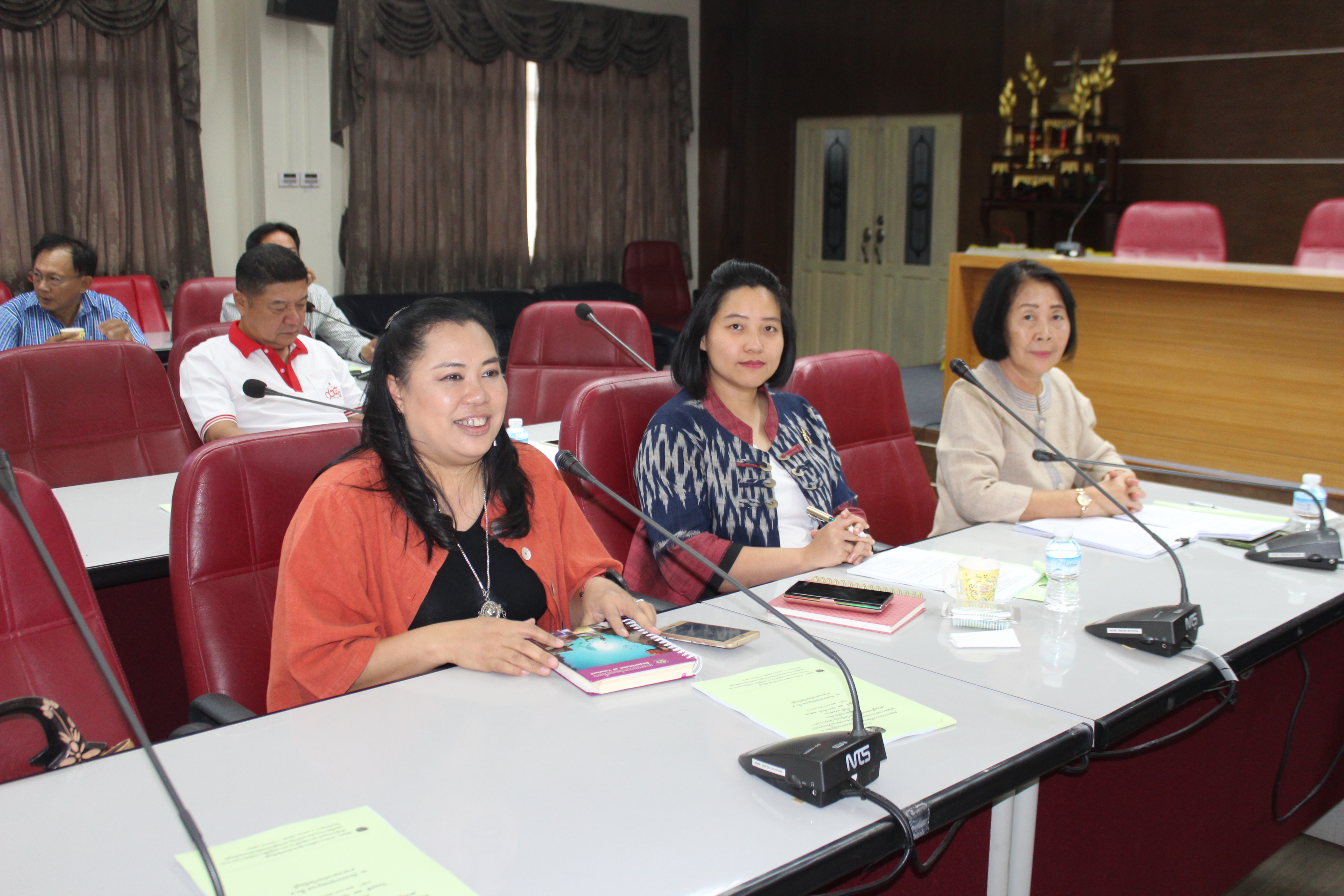 พจ.ชัยภูมิ เข้าร่วมการประชุมคณะกรรมการบริหารศูนย์อำนวยการปฏิบัติการขจัดความยากจนและพัฒนาชนบทฯ (ศจพ.จ.ชย.) ครั้งที่ 1/2563
