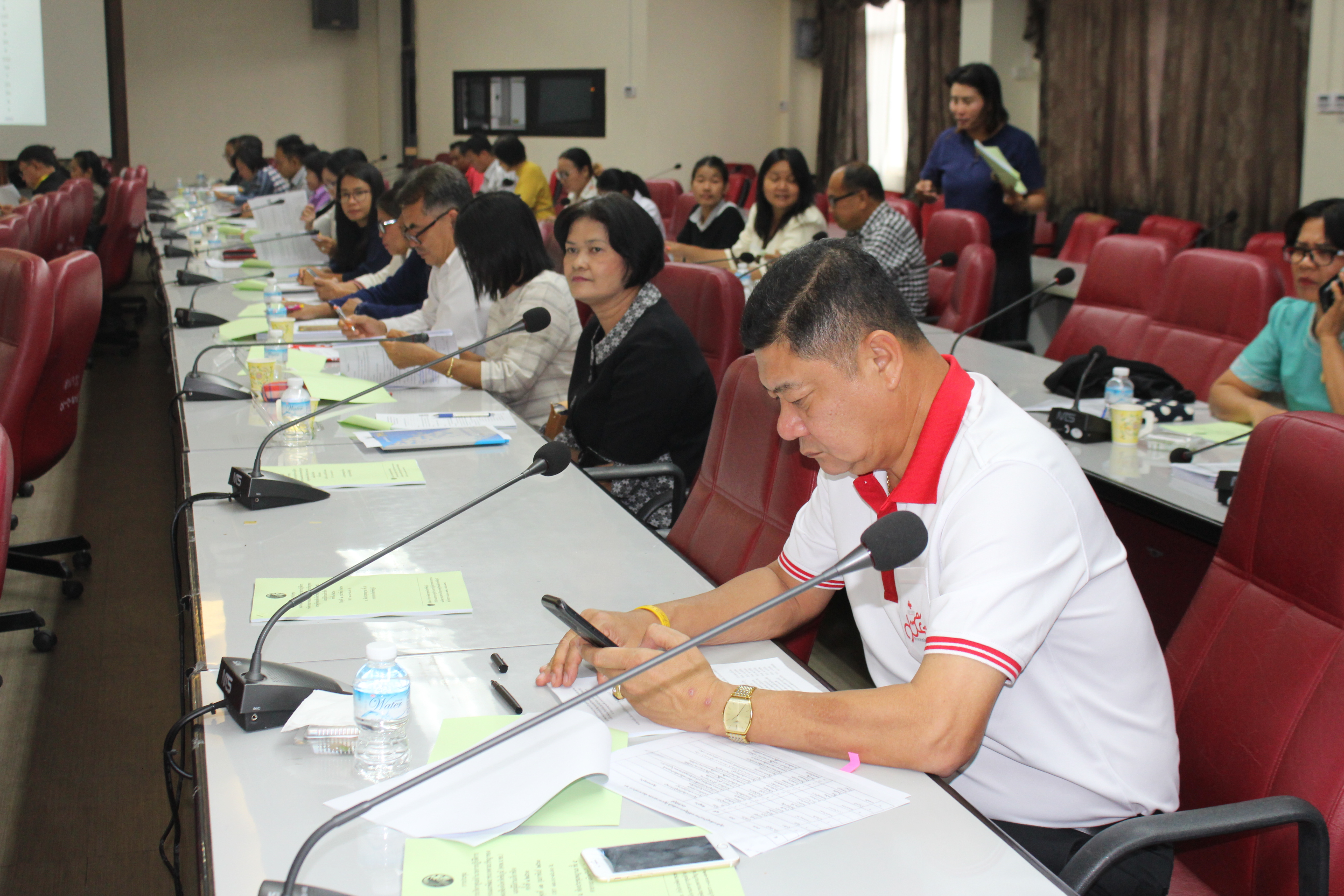 พจ.ชัยภูมิ เข้าร่วมการประชุมคณะกรรมการบริหารศูนย์อำนวยการปฏิบัติการขจัดความยากจนและพัฒนาชนบทฯ (ศจพ.จ.ชย.) ครั้งที่ 1/2563