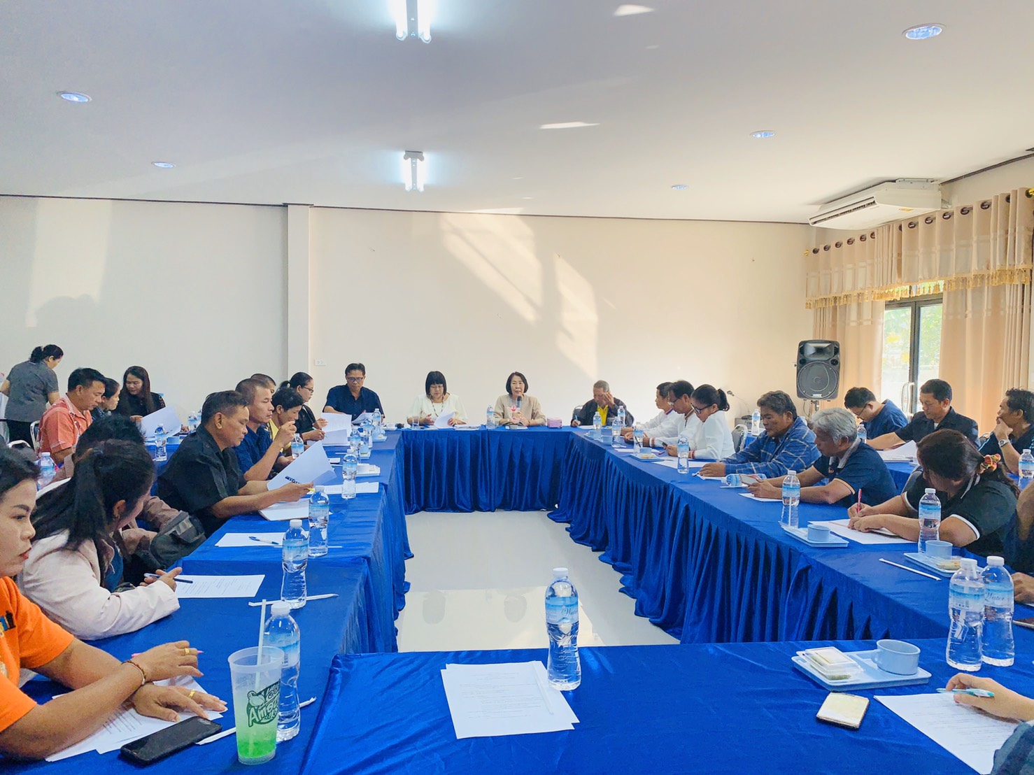 พช.ชัยภูมิ ประชุมผู้แทนชมรมอาสาพัฒนาชุมชนอำเภอ และเจ้าหน้าที่พัฒนาชุมชน ประจำปีงบประมาณ 2563