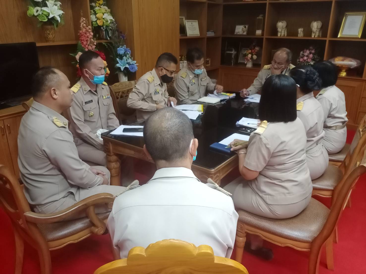 สพจ.ชัยภูมิ นำเสนอแนวทางขับเคลื่อนกิจกรรมพัฒนาชุมชน ประจำปี 2564 ต่อ ผวจ.ชย