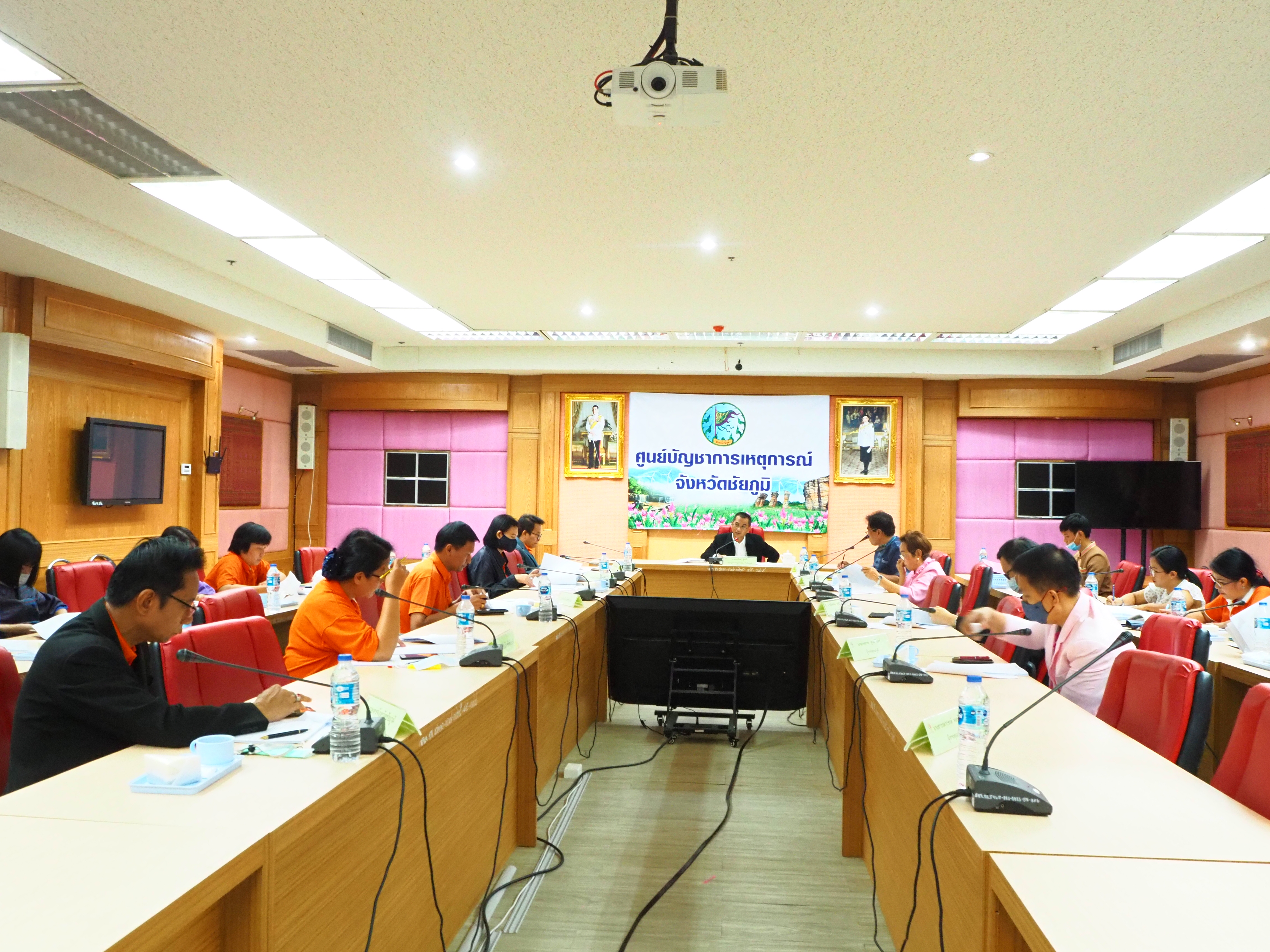 การประชุมครธอนุกรรมการบริหารกองทุนพัฒนาบทบาทสตรีระดับจังหวัด จังหวัดชัยภูมิ ครั้งที่ 10/2563