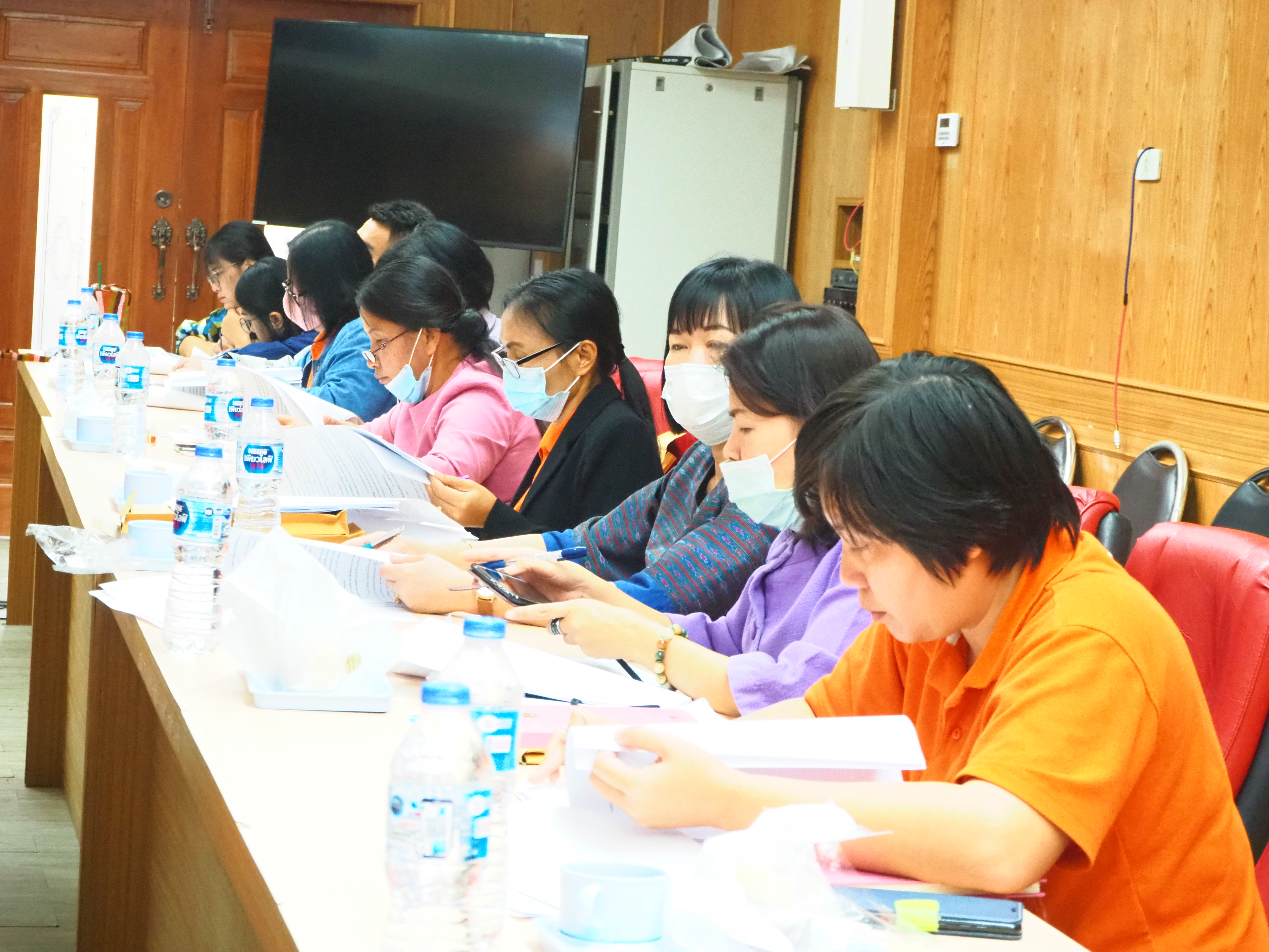 การประชุมครธอนุกรรมการบริหารกองทุนพัฒนาบทบาทสตรีระดับจังหวัด จังหวัดชัยภูมิ ครั้งที่ 10/2563