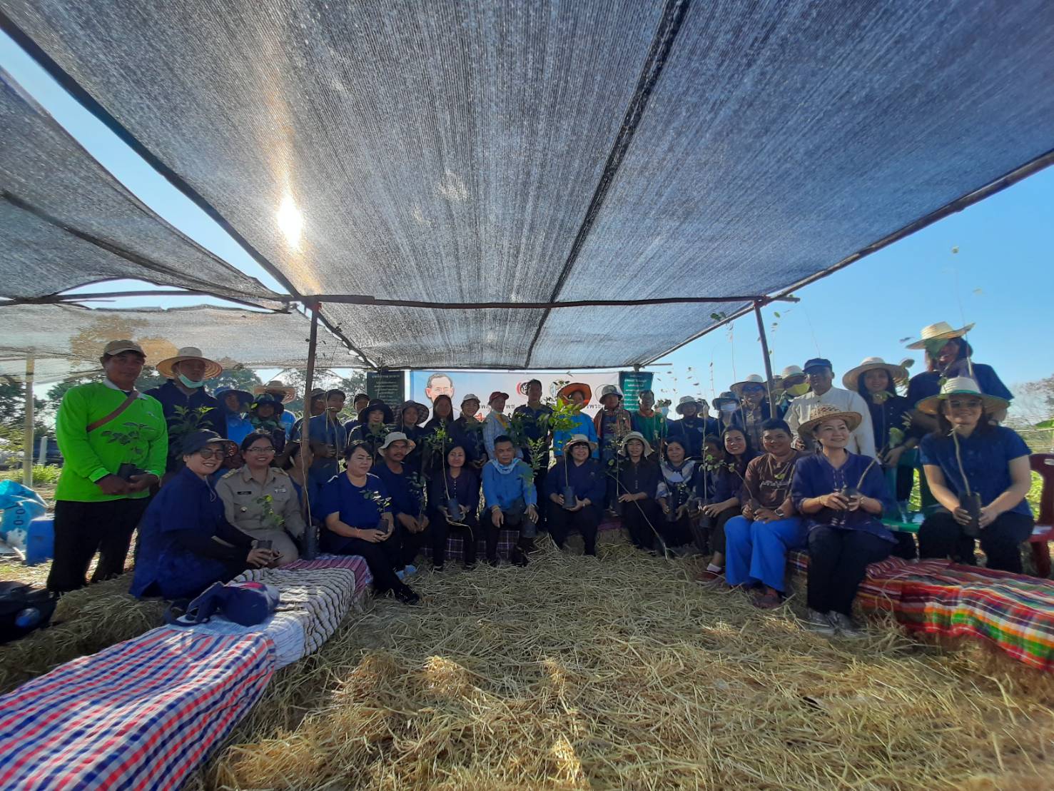 พช.ชัยภูมิ จัดกิจกรรมน้อมนำศาสตร์พระราชาสู่การปฏิบัติ เนื่องในสัปดาห์การพัฒนา ประจำปี 2563