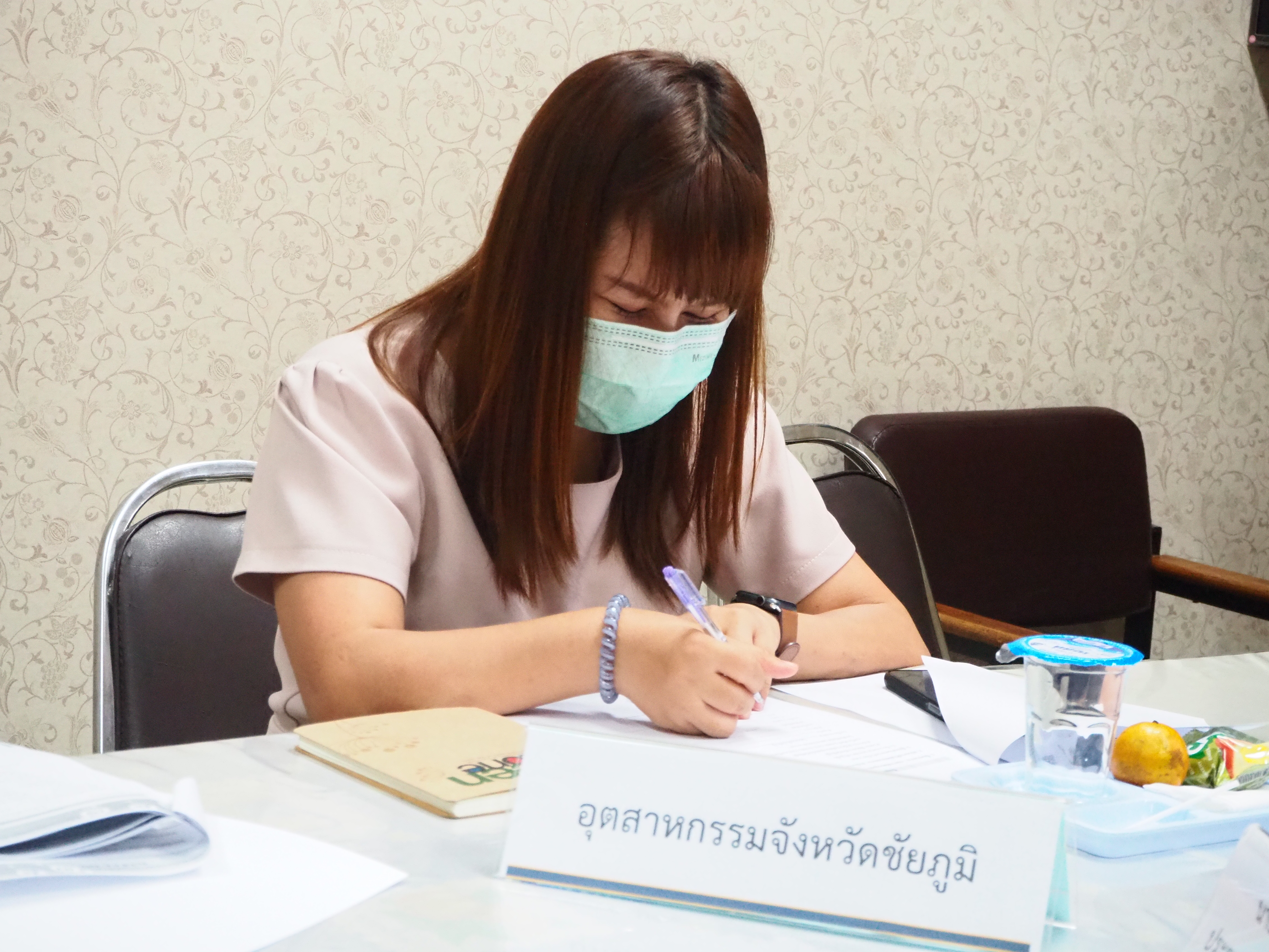 พช_ชัยภูมิ ประชุมรับฟังการนำเสนอข้อมูลเพื่อสมัครขอรับรางวัลเลิศรัฐ ประจำปี พ.ศ. 2564 สาขาการบริหารราชการแบบมีส่วนร่วม