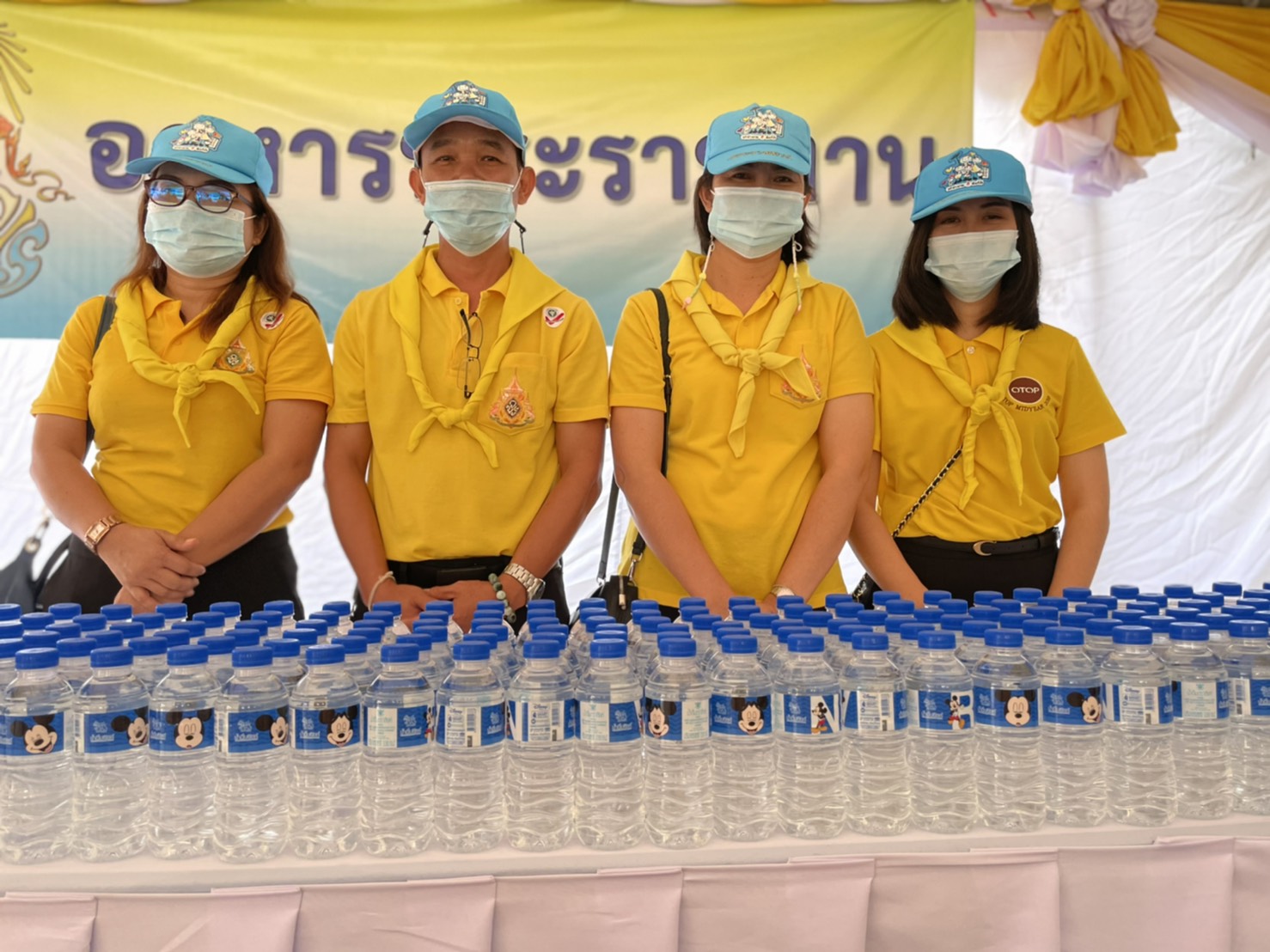 #พช_ชัยภูมิ ร่วมพิธีถวายภัตตาหารเพลและสิ่งของพระราชทานของพระบาทสมเด็จพระเจ้าอยู่หัว ถวายแด่พระภิกษุ สามเณรจัดตั้งครัวจิตอาสาพระราชทาน ในการทดสอบบาลีสนามหลวง ประจำปี พ.ศ.2564