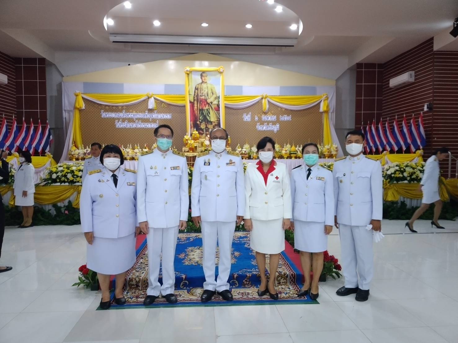 #พช_ชัยภูมิ ร่วมพิธีเนื่องในวันพระบาทสมเด็จพระพุทธยอดฟ้าจุฬาโลกมหาราช และวันที่ระลึกมหาจักรีบรมราชวงศ์ ประจำปี 2564