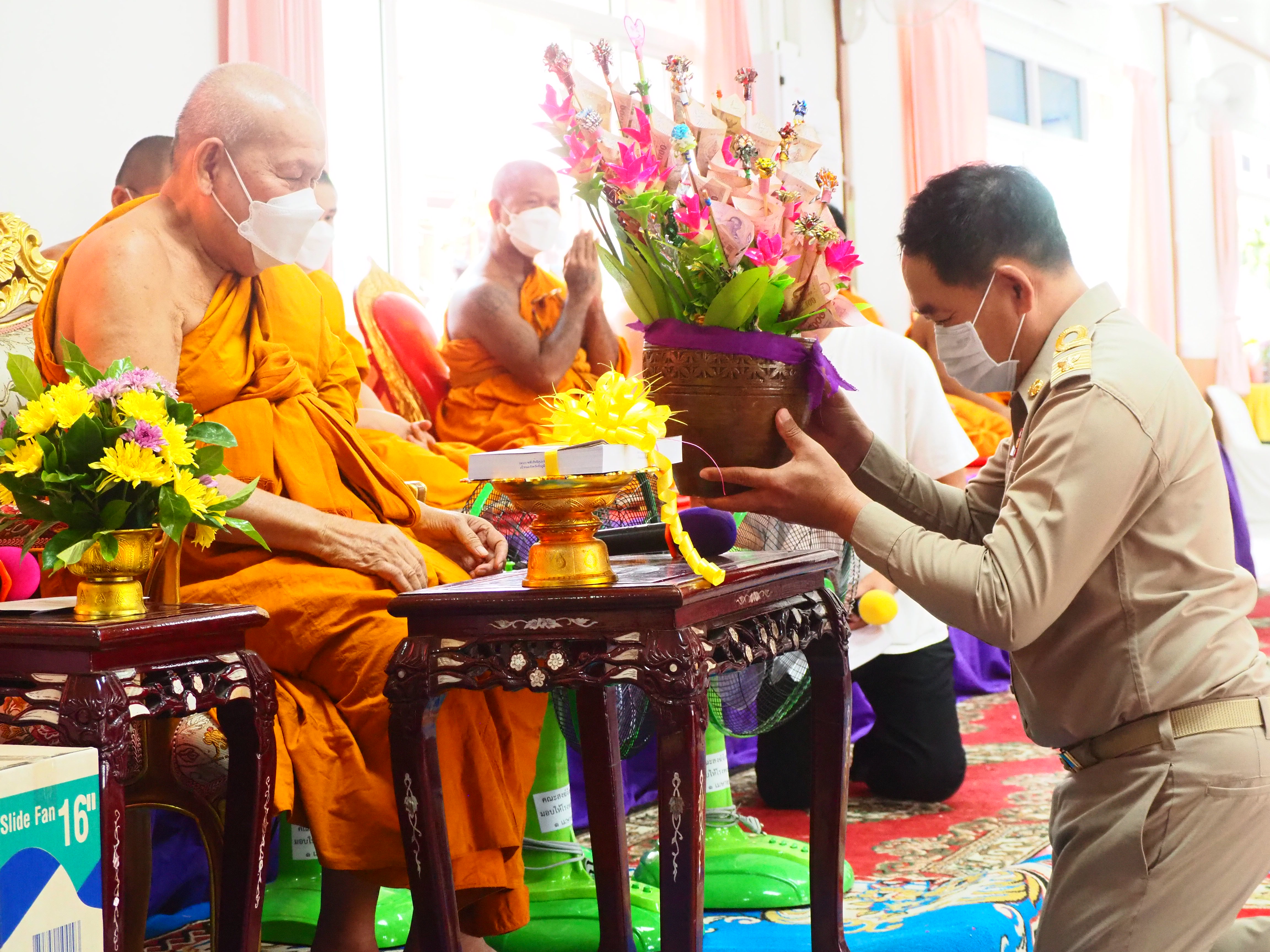 #จังหวัดชัยภูมิ  โดย พช_ชัยภูมิ จัดกิจกรรมทอดผ้าป่าสมทบกองทุนพัฒนาเด็กชนบทฯ ประจำปี 2565