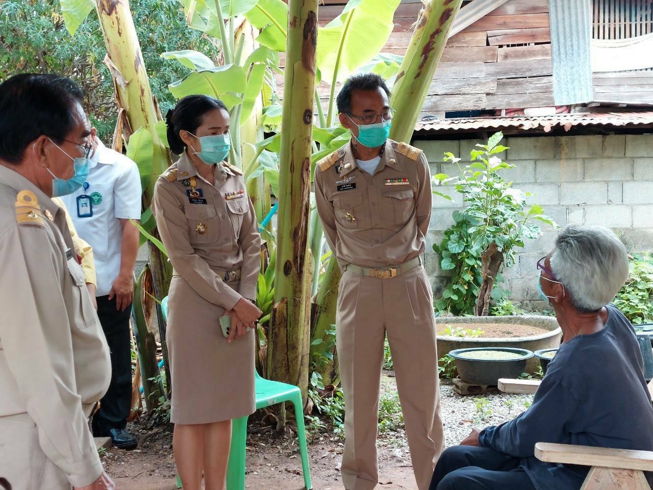 จังหวัดชัยภูมิ #ผู้ตรวจราชการกรมการพัฒนาชุมชน เขตตรวจราชการที่ 13 (นางสงวน มะเสนา) ลงพื้นที่ร่วมติดตามการดำเนินงานการขจัดความยากจนและพัฒนาคนทุกช่วงวัยฯ “1 อำเภอ 1 Case study ” อำเภอแก้งคร้อ