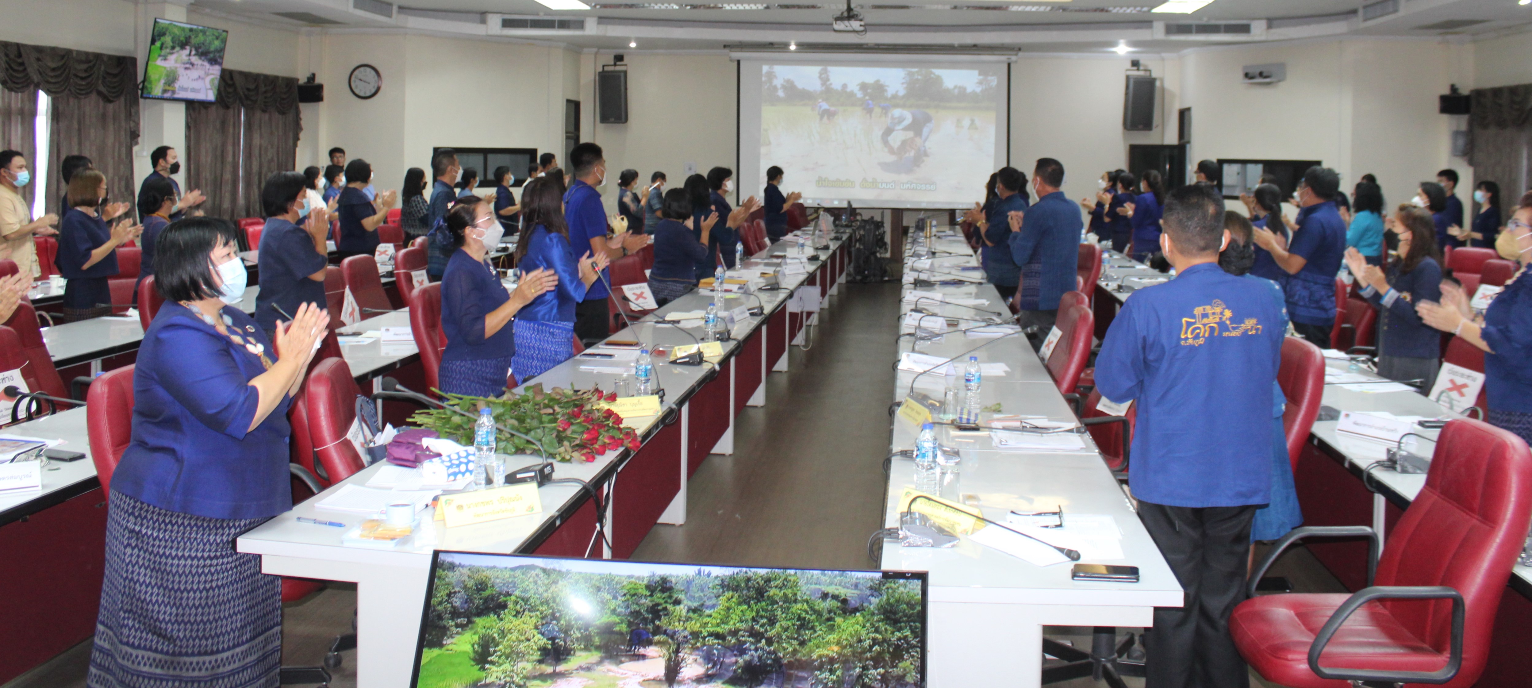 ?จังหวัดชัยภูมิ ประชุมชี้แจงกิจกรรมเพิ่มศักยภาพการขับเคลื่อนงานกองทุนชุมชนตามหลักธรรมาภิบาลมหกรรม “การส่งเสริมการออมภาคประชาชน”