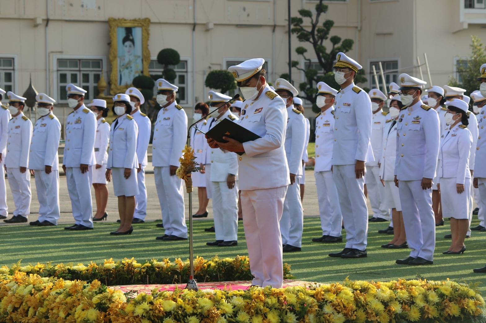 #พช_ชัยภูมิ ร่วมพิธีทำบุญตักบาตรถวายพระราชกุศล และพิธีถวายสัตย์ปฏิญาณเพื่อเป็นข้าราชการที่ดีและพลังของแผ่นดิน เนื่องในโอกาสวันเฉลิมพระชนมพรรษา วันที่ 28 กรกฎาคม 2565 