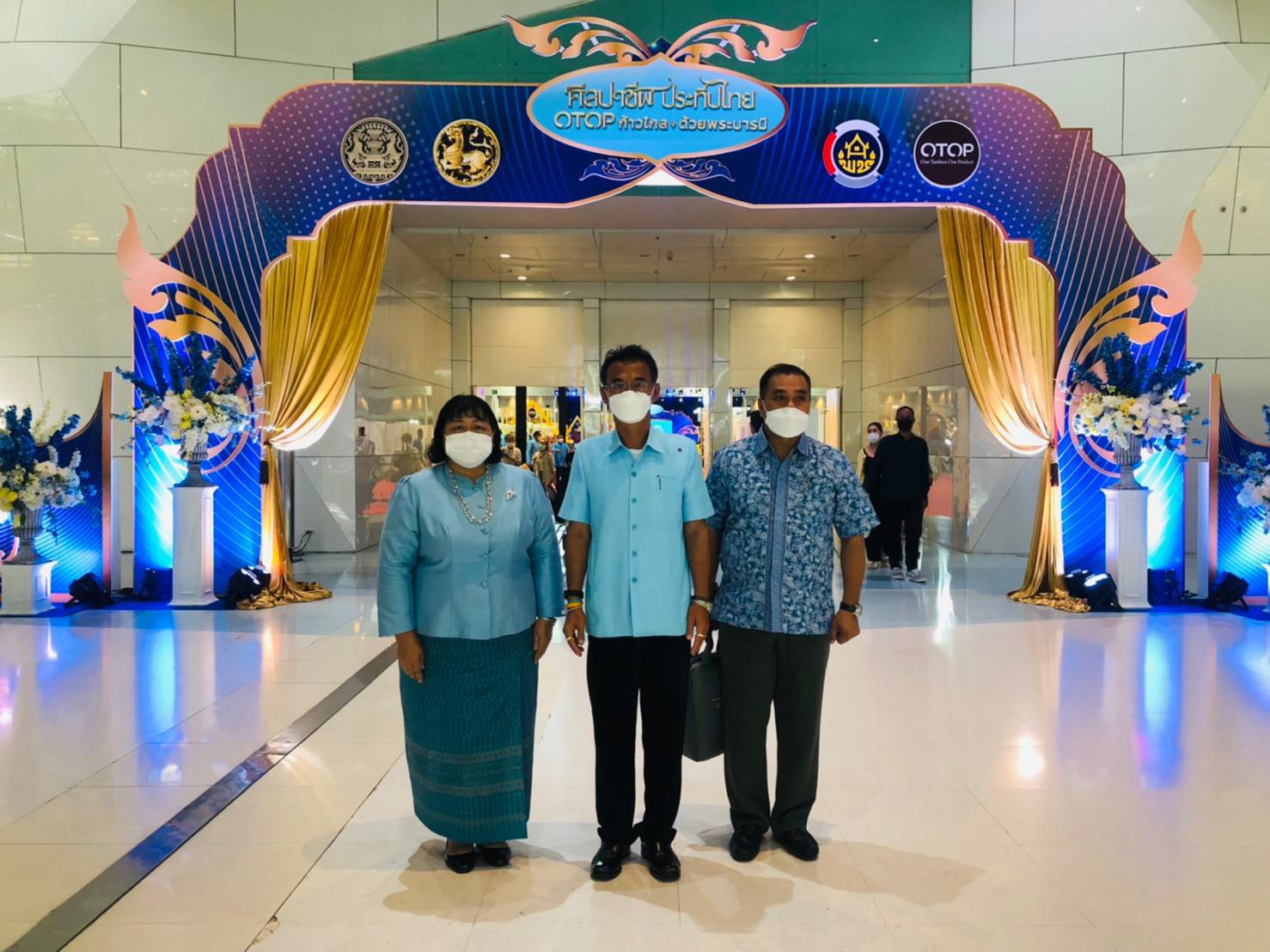 ❇️❇️พช.ชัยภูมิ ร่วมพิธีเปิดงาน otop ศิลปาชีพประทีปไทย otop ก้าวไกลด้วยพระบารมี ??