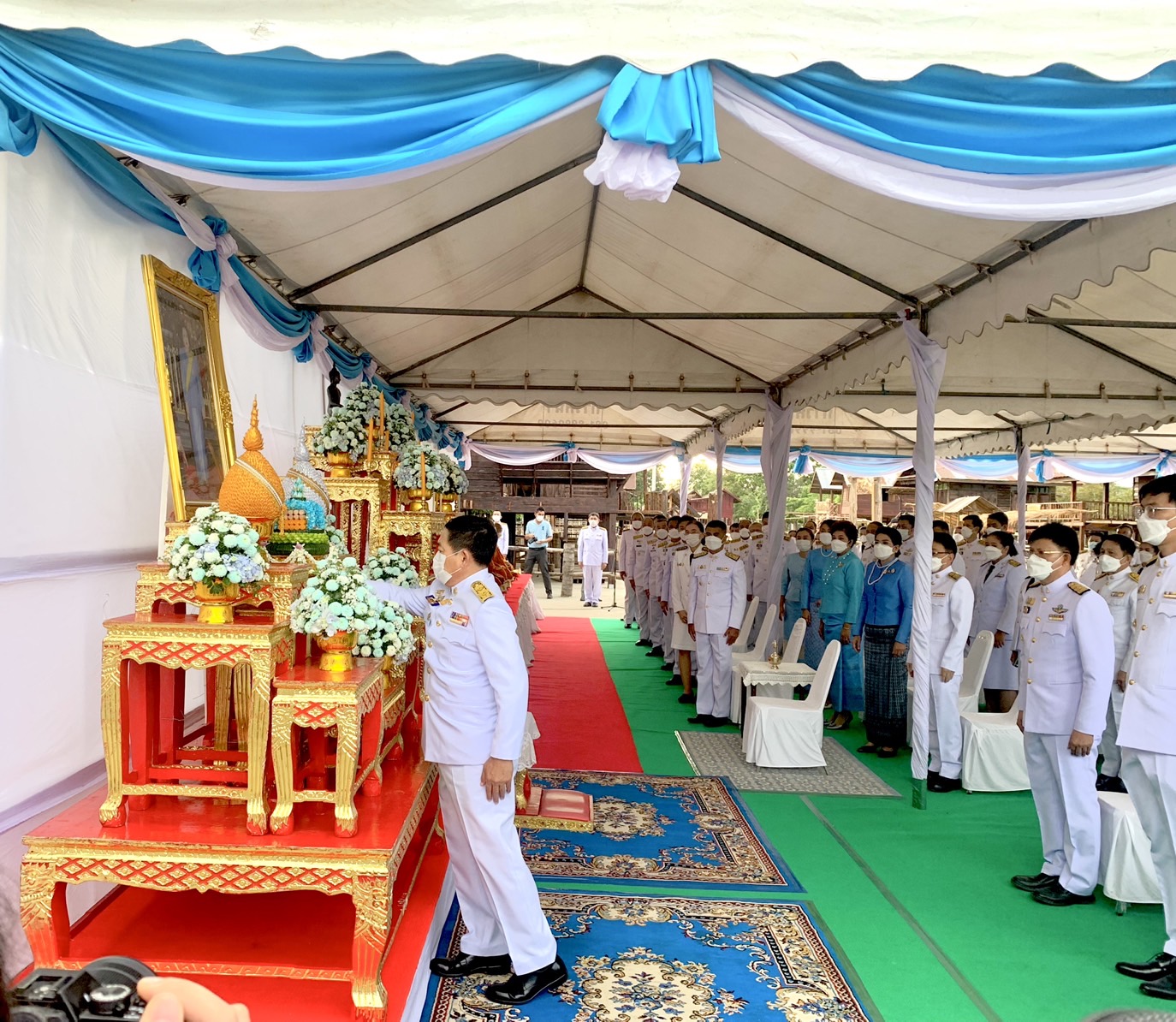 # พช_ชัยภูมิ ร่วมพิธีทำบุญตักบาตรถวายพระราชกุศล เฉลิมพระเกียรติสมเด็จพระนางเจ้าสิริกิติ์ พระบรมราชินีนาถ พระบรมราชชนนีพันปีหลวง เนื่องในโอกาสมหามงคลเฉลิมพระชนมพรรษา 90 พรรษา 12 สิงหาคม 2565