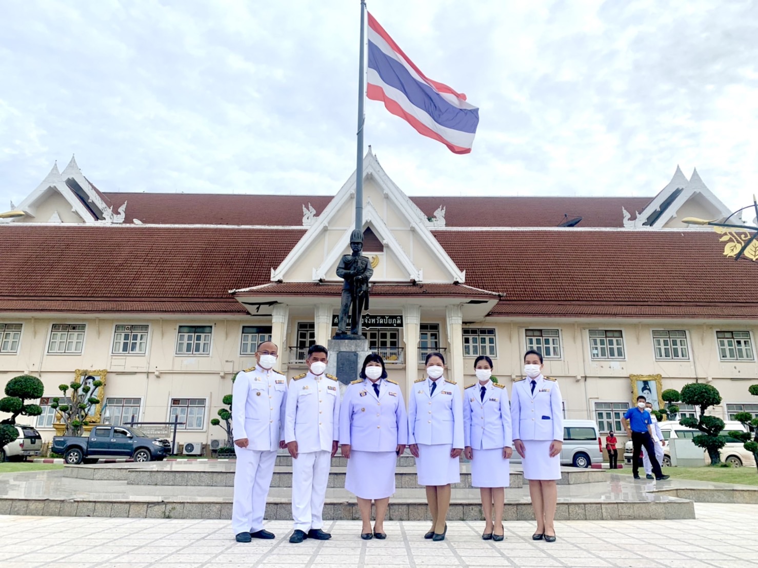 # พช_ชัยภูมิ ร่วมพิธีทำบุญตักบาตรถวายพระราชกุศล เฉลิมพระเกียรติสมเด็จพระนางเจ้าสิริกิติ์ พระบรมราชินีนาถ พระบรมราชชนนีพันปีหลวง เนื่องในโอกาสมหามงคลเฉลิมพระชนมพรรษา 90 พรรษา 12 สิงหาคม 2565