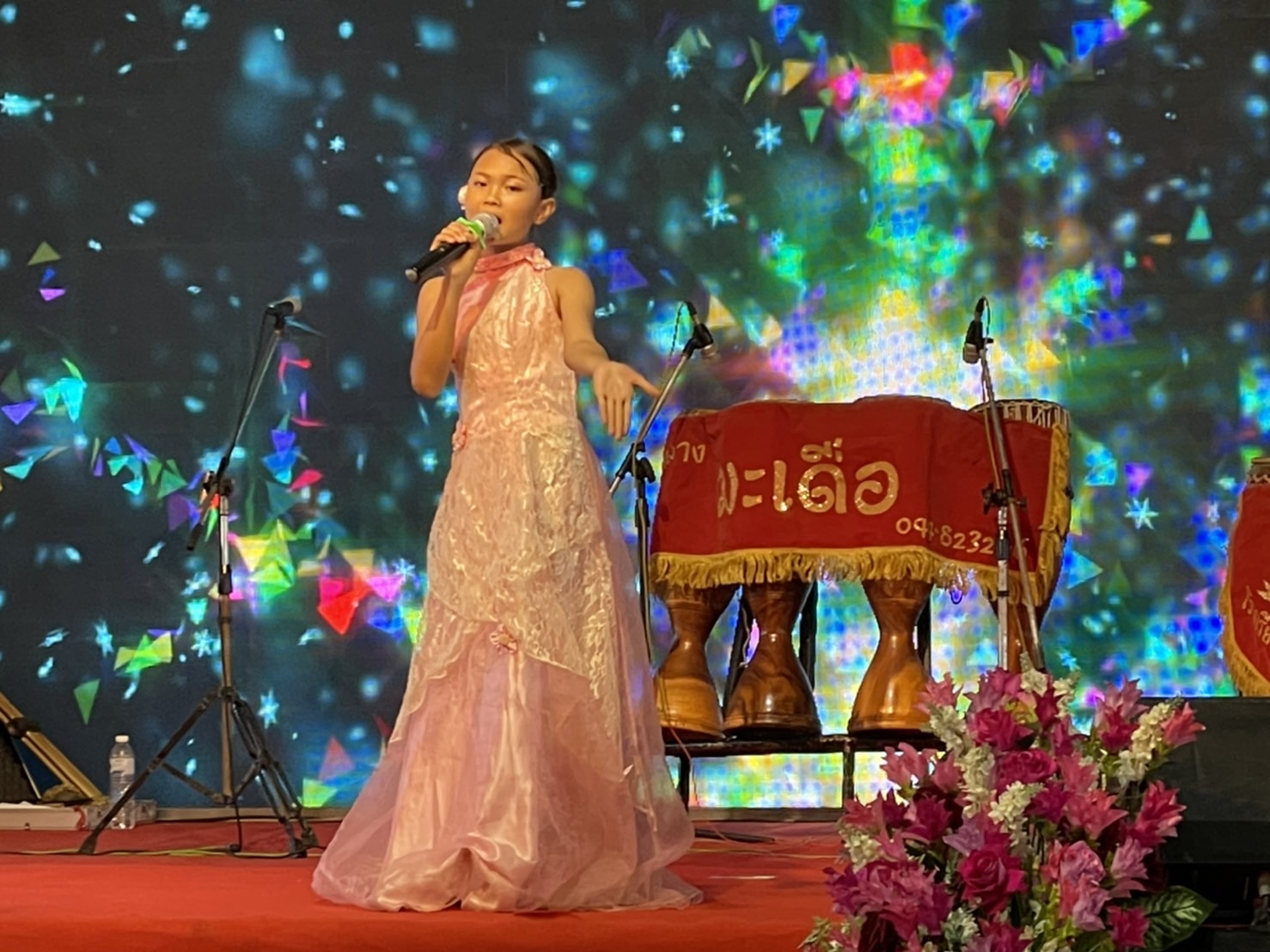 #พช_ชัยภูมิ จัดงาน “ชัยภูมิพลิ้วผ้าแพรพรรณ สร้างสรรค์สู่สากล” กิจกรรมจัดแสดง จำหน่ายสินค้า และแสดงแฟชั่นโชว์ ตามโครงการพัฒนาการแปรรูปสินค้าเกษตรเพื่อให้ได้มาตรฐาน (งบพัฒนาจังหวัด)