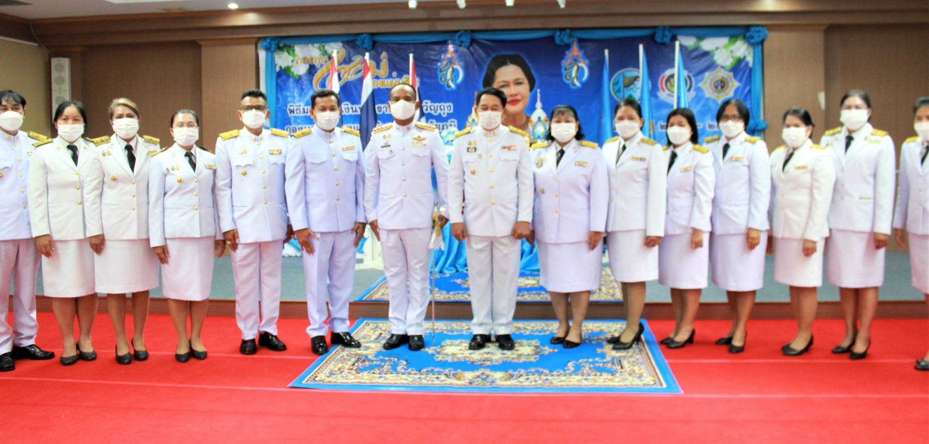 ::> จังหวัดชัยภูมิ จัดพิธีมอบเงินพระราชทานขวัญถุงกองทุนแม่ของแผ่นดิน ประจำปี 2565