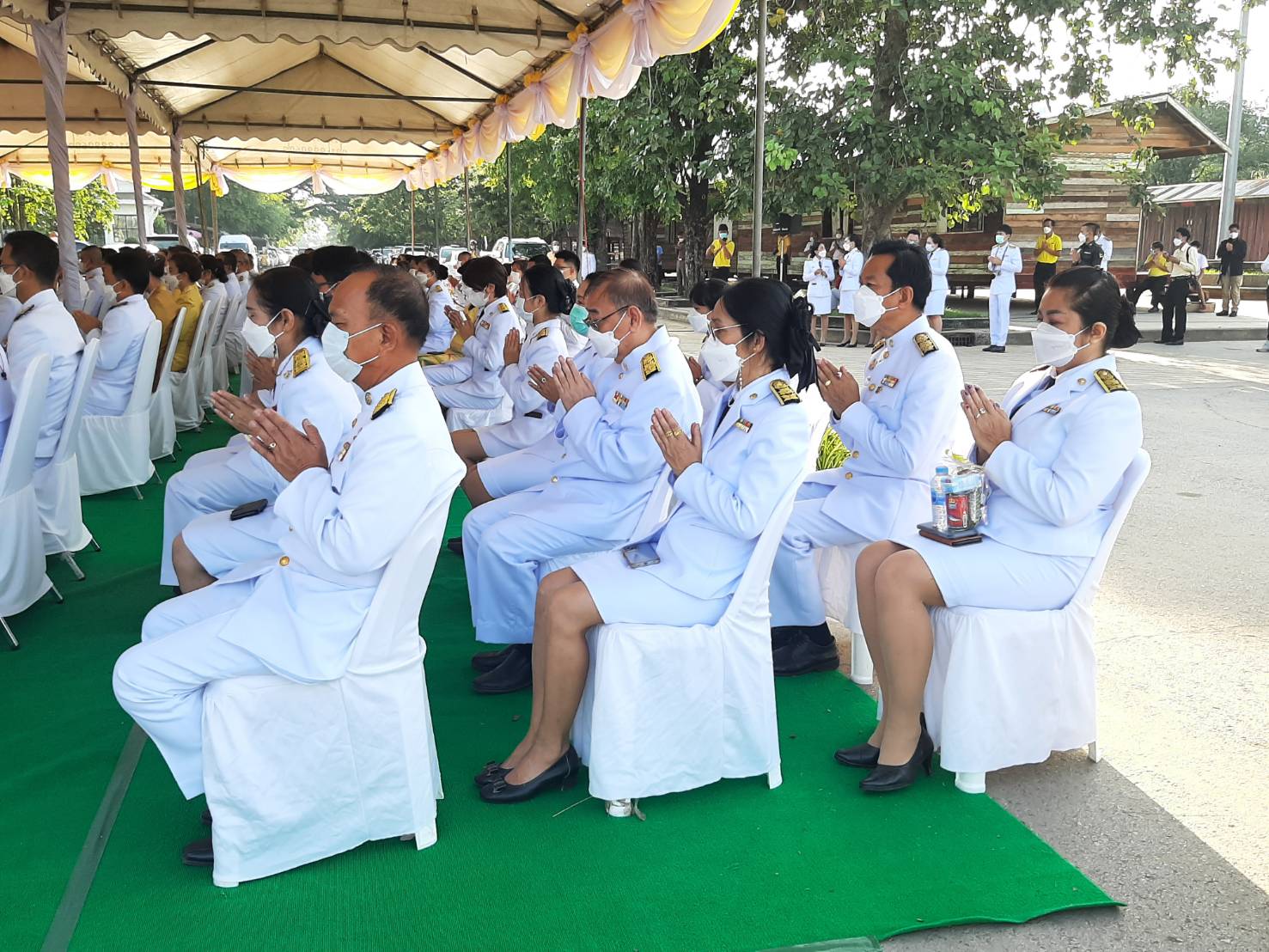 #พช.ชัยภูมิ ร่วมพิธีน้อมรำลึกในพระมหากรุณาธิคุณ เนื่องในวันคล้ายวันสวรรคต พระบาทสมเด็จพระบรมชนกาธิเบศร มหาภูมิพลอดุลยเดช บรมนาถบพิตร 13 ตุลาคม 2565