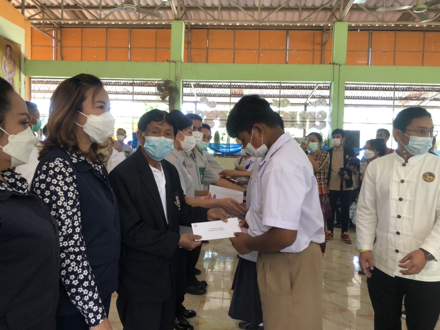 #พช_ชัยภูมิ ร่วมกิจกรรมออกหน่วย พอ.สว.และกิจกรรมจังหวัดเคลื่อนที่ อำเภอบ้านแท่น จังหวัดชัยภูมิ