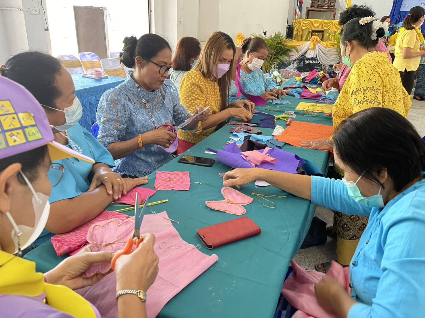 #พช_ชัยภูมิ จัดกิจกรรมประดิษฐ์ผีเสื้อ เพื่อร่วมเป็นส่วนหนึ่งของกิจกรรมงานกาชาด ประจำปี 2565 ภายใต้ชื่องาน ” 9 ทศวรรษบารมี สดุดีสภานายิกาสภากาชาดไทย