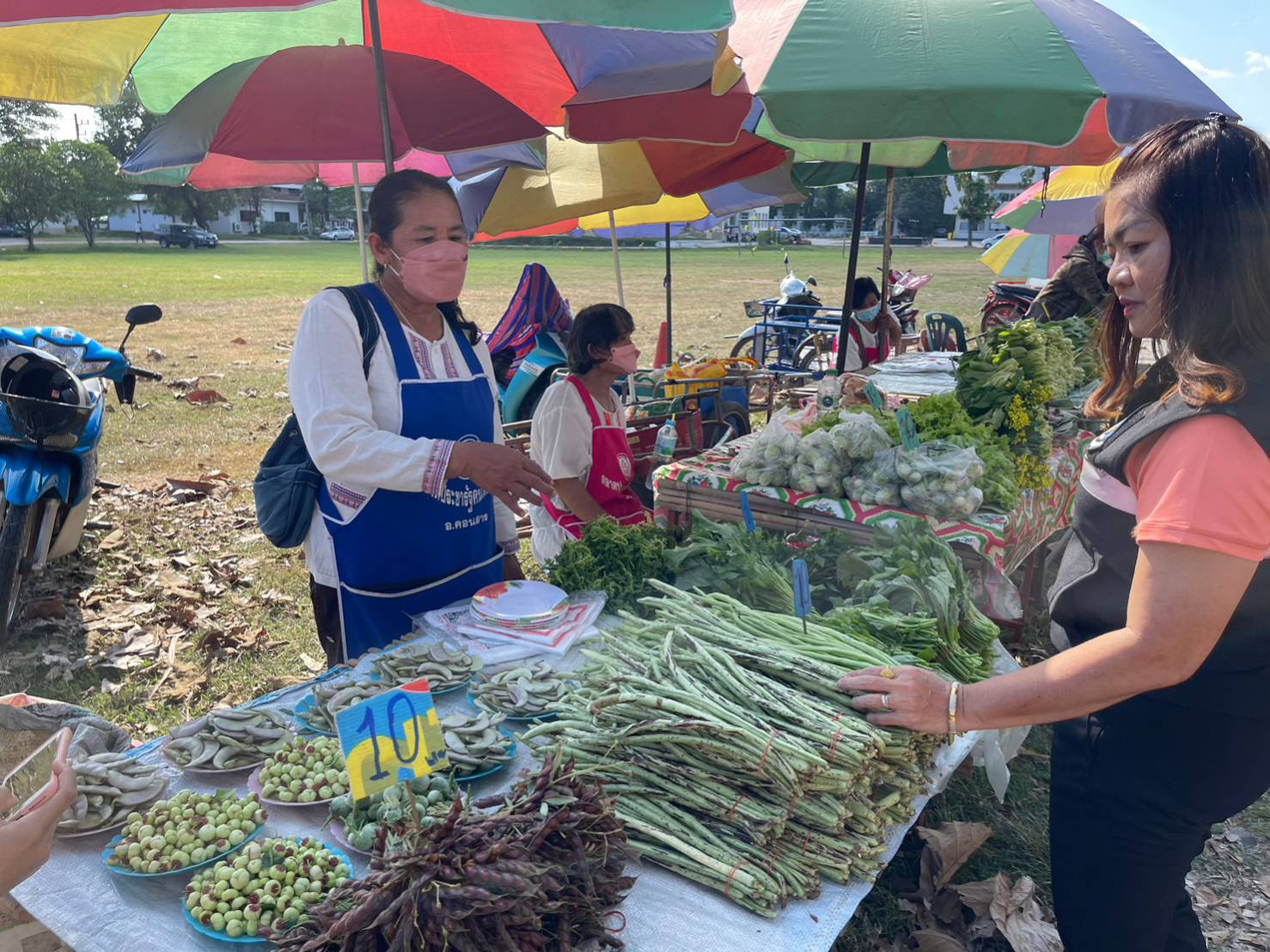 #พช_ชัยภูมิ ติดตามและสนับสนุนตลาดนัดคนไทยยิ้มได้ เพื่อขับเคลื่อนเศรษฐกิจฐานรากมั่นคง