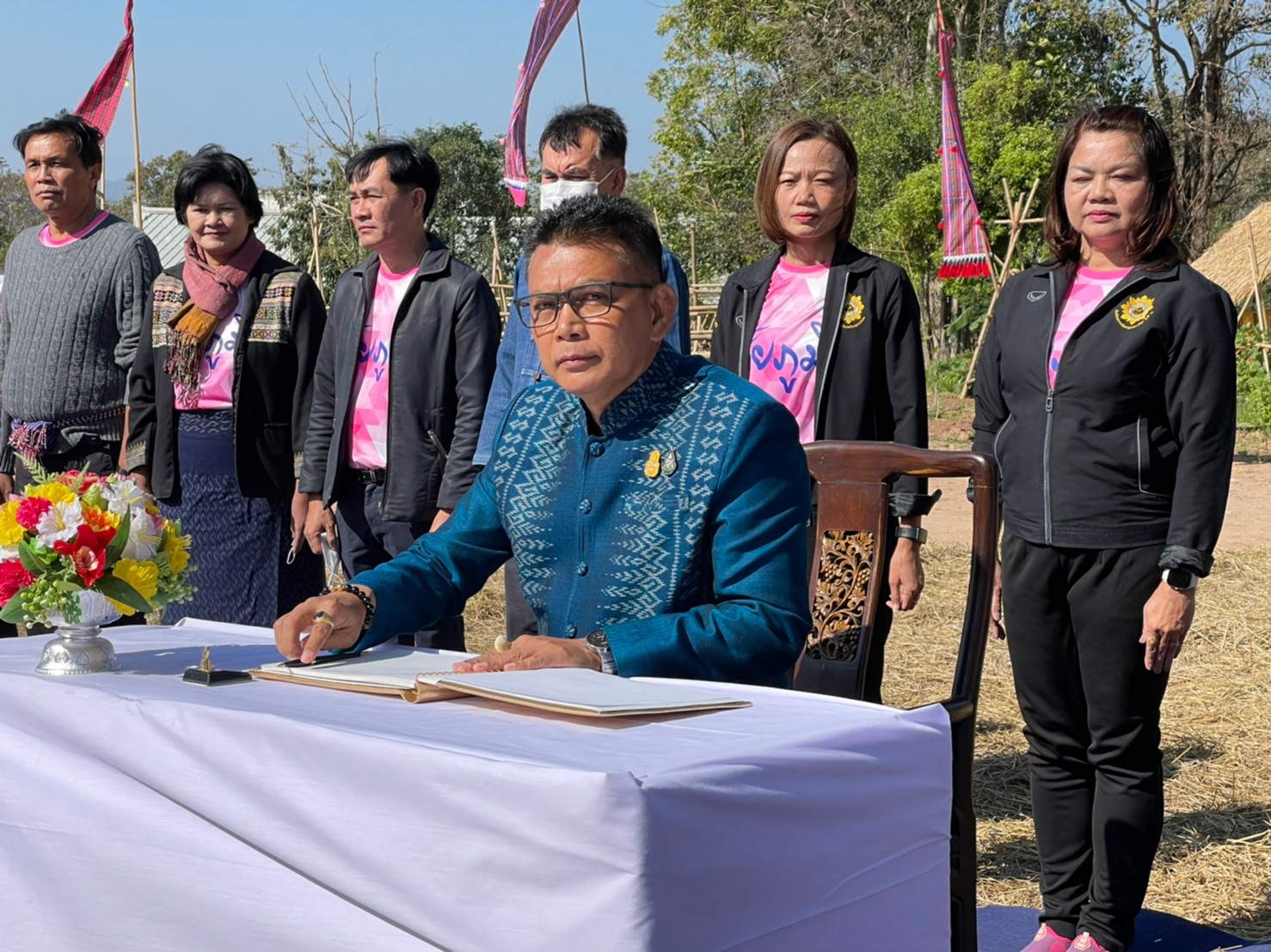 พช_ชัยภูมิ : ดำเนินโครงการ “ธรรมะนำทางสู่การขับเคลื่อนงานพัฒนาชุมชนอย่างเข้มแข็ง”