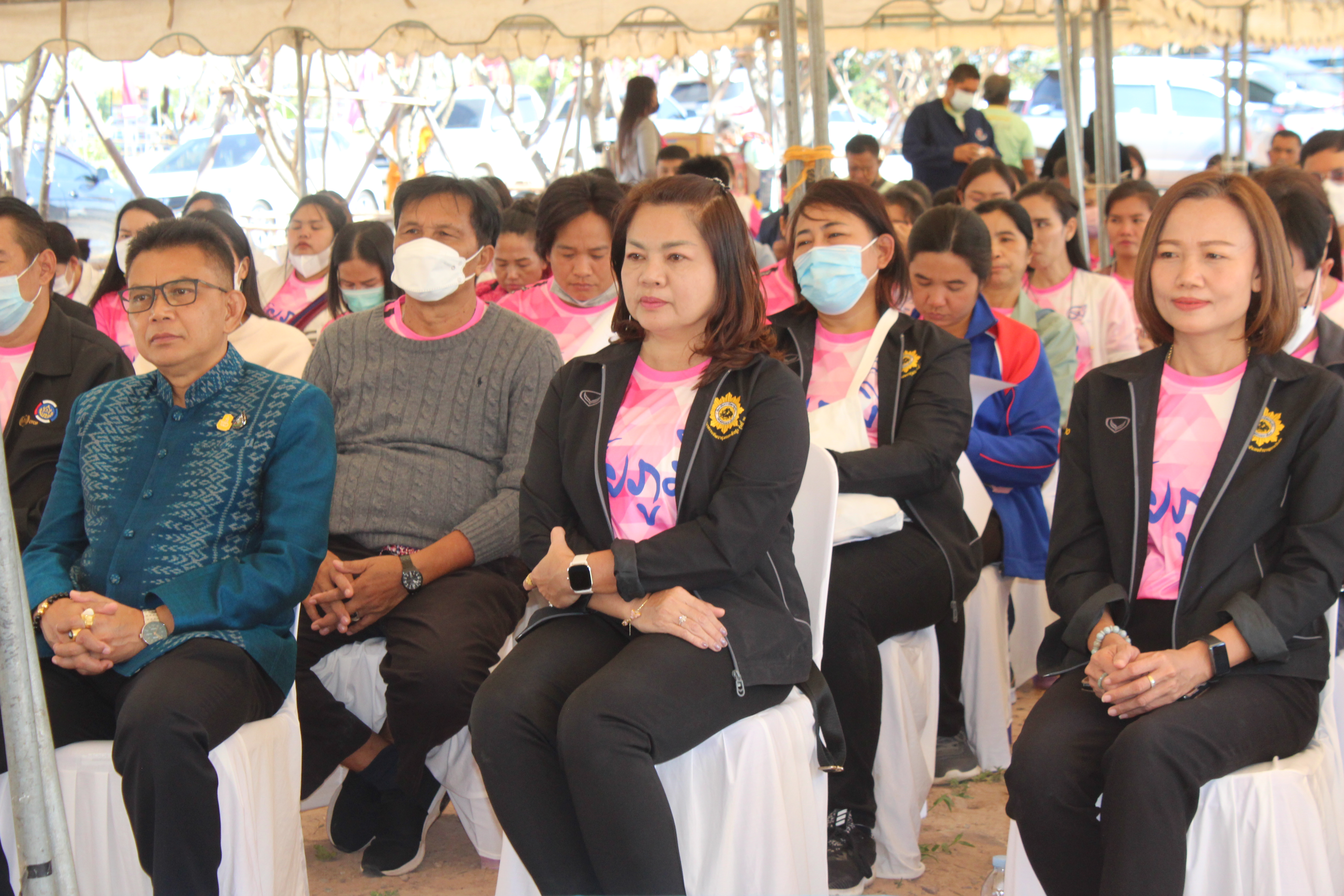 พช_ชัยภูมิ : ดำเนินโครงการ “ธรรมะนำทางสู่การขับเคลื่อนงานพัฒนาชุมชนอย่างเข้มแข็ง”