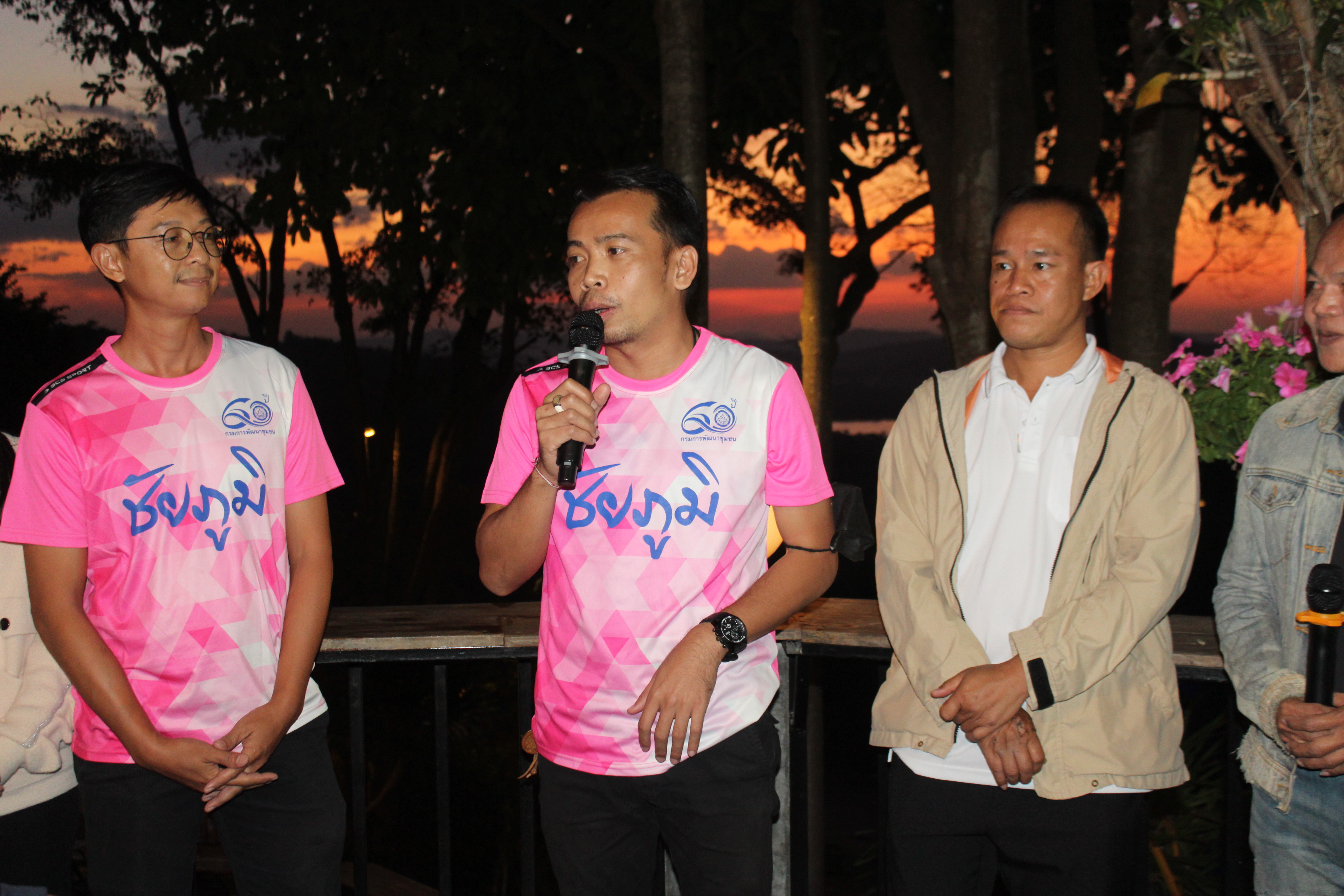 พช_ชัยภูมิ : ดำเนินโครงการ “ธรรมะนำทางสู่การขับเคลื่อนงานพัฒนาชุมชนอย่างเข้มแข็ง”