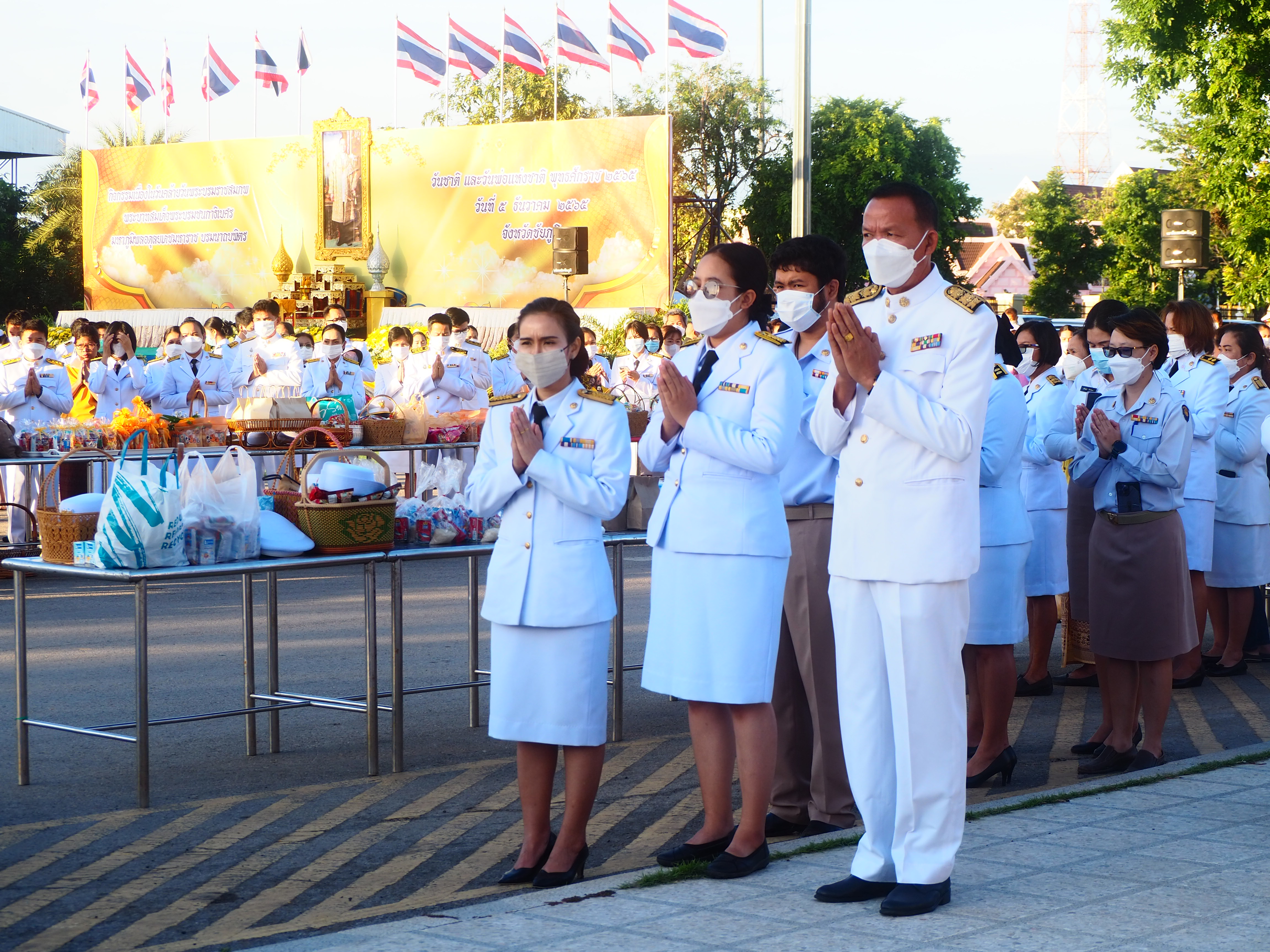 #พช_ชัยภูมิ ร่วมกิจกรรมเนื่องในวันพระบรมราชสมภพ พระบาทสมเด็จพระบรมชนกาธิเบศร มหาภูมิพลอดุลยเดชมหาราช บรมนาถบพิตร วันชาติ และวันพ่อแห่งชาติ 5 ธันวาคม 2565