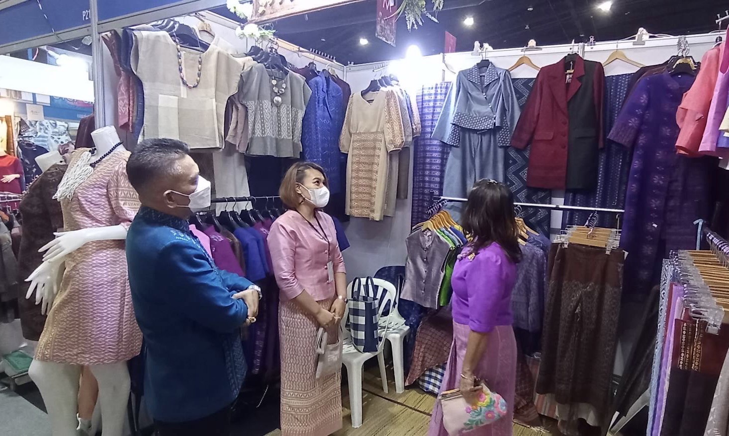 #พช_ชัยภูมิ ร่วมพิธีเปิดงาน OTOP CITY 2022 : มอบความสุข…จากภูมิปัญญา ส่งต่อคุณค่าจากฝีมือคนไทย