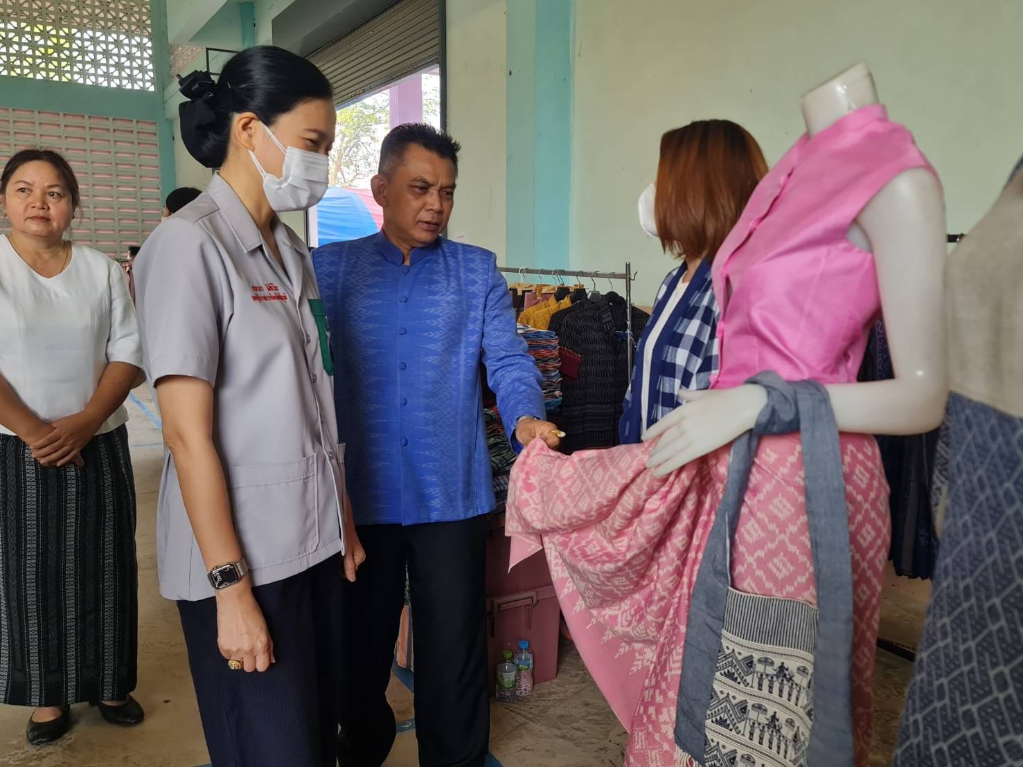 พช_ชัยภูมิ ร่วมโครงการจังหวัดเคลื่อนที่บริการประชาชน ณ โรงเรียนพระธาตุหนองสามหมื่น อำเภอภูเขียวจังหวัดชัยภูมิ