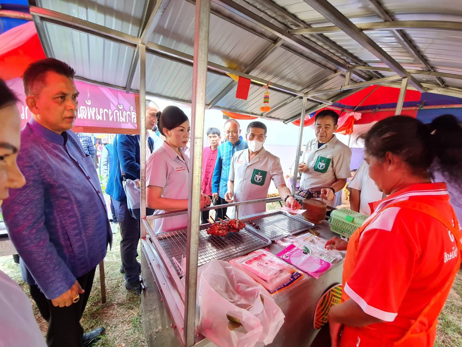 พช_ชัยภูมิ ร่วมโครงการจังหวัดเคลื่อนที่บริการประชาชน ณ โรงเรียนพระธาตุหนองสามหมื่น อำเภอภูเขียวจังหวัดชัยภูมิ