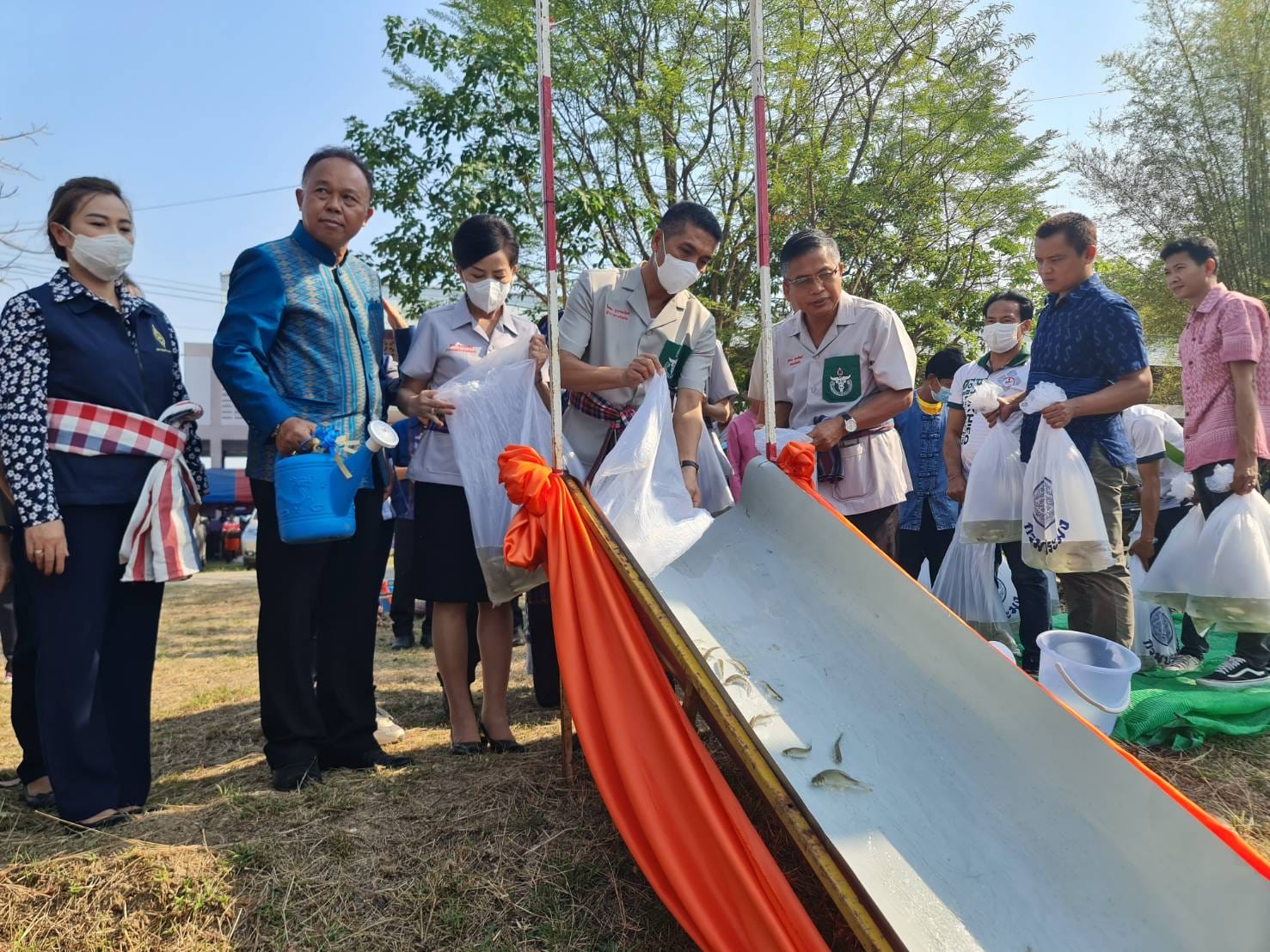 พช_ชัยภูมิ ร่วมโครงการจังหวัดเคลื่อนที่บริการประชาชน ณ โรงเรียนพระธาตุหนองสามหมื่น อำเภอภูเขียวจังหวัดชัยภูมิ