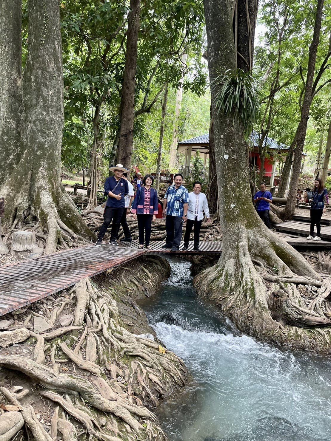 พช._ชัยภูมิ นางสงวน มะเสนา ผู้ตรวจราชการกรมการพัฒนาชุมชน ตรวจติดตามผลการขับเคลื่อนงานพัฒนาชุมชนในพื้นที่อำเภอคอนสาร จังหวัดชัยภูมิ