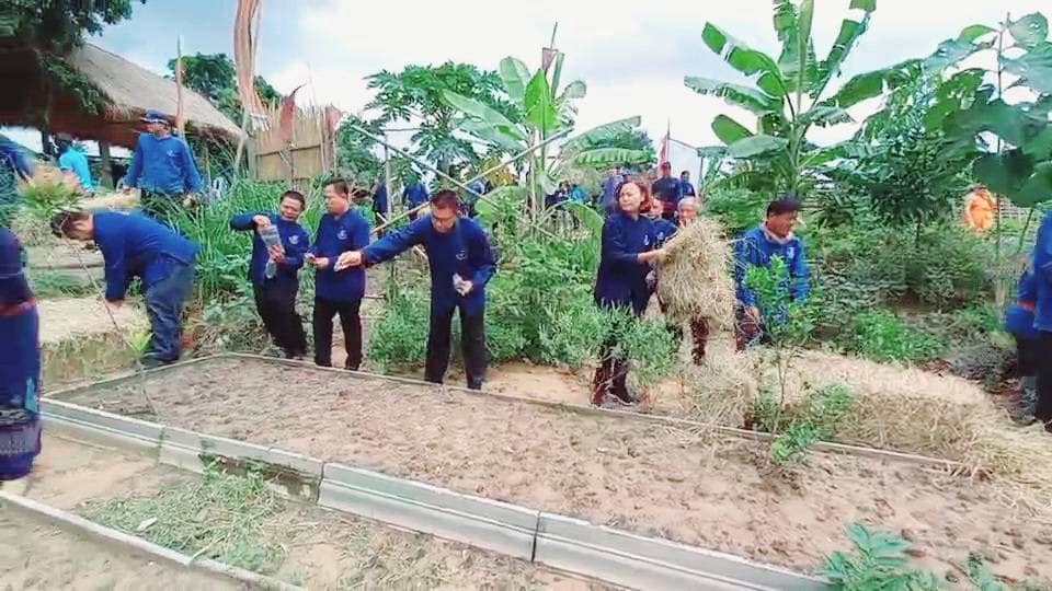 #พช.ชัยภูมิ จัดกิจกรรมเอามื้อสามัคคี เสริมทักษาชีวิตวิถีใหม่เยาวชนไทยสร้างอาหารเป็นเพื่อความมั่นคงทางอาหาร